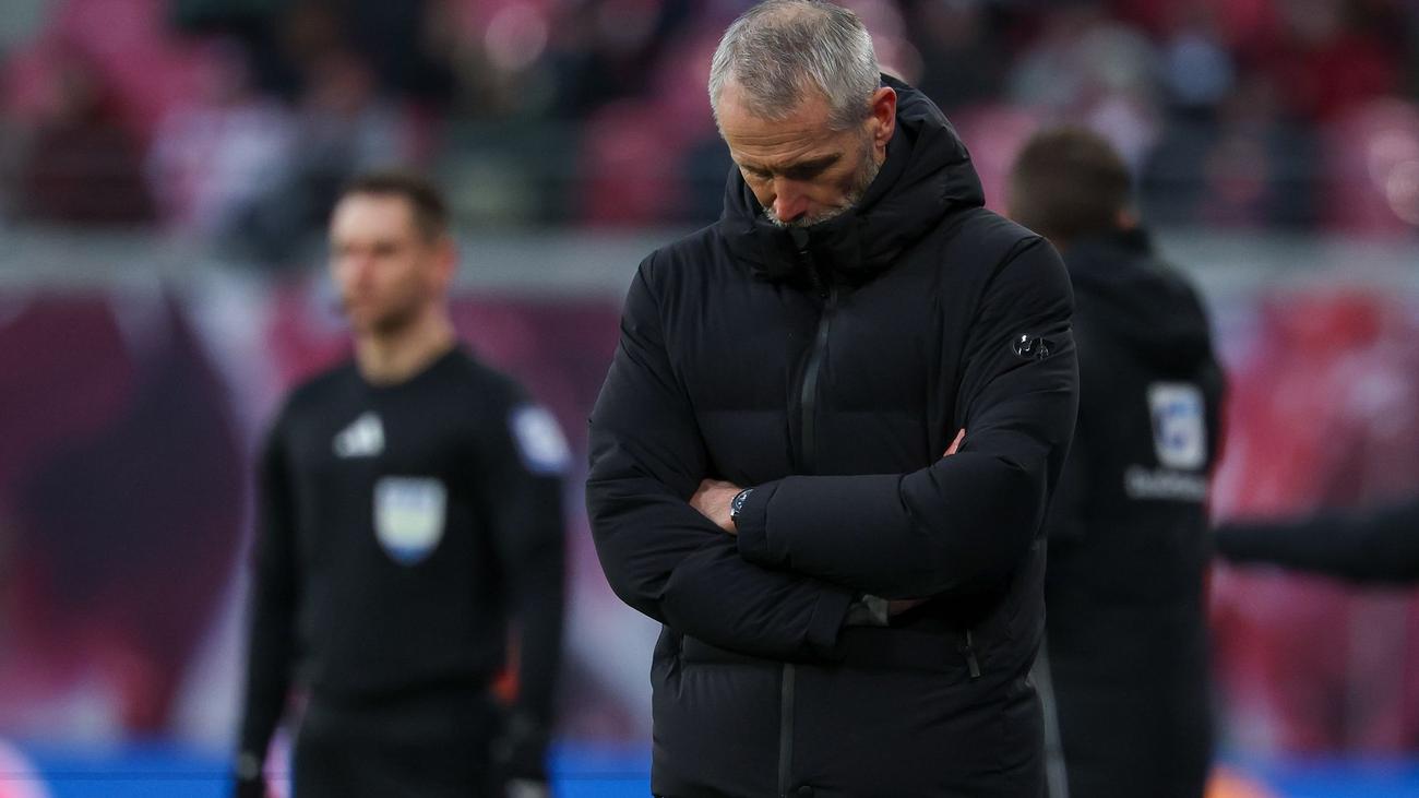 RB Leipzig, FSV Mainz 05, Bundesliga, Marco Rose, Xavi Simons, Jonathan Burkardt, Nadiem Amiri, Fußball, Spielbericht, Analyse, DFB-Pokal, Saison-Tor, Tabelle, Niederlage, Sieg, Sport
