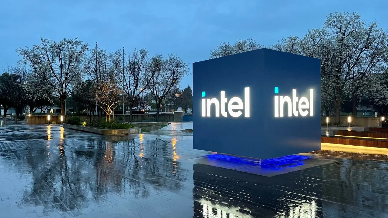 Intel, Ohio, chip factory, construction, postponement, semiconductor, manufacturing, costs, budget cuts, New Albany, Naga Chandrasekaran, Intel layoffs, Intel dividends, 2030, 2031, 2032, chipmaker, contract manufacturer
