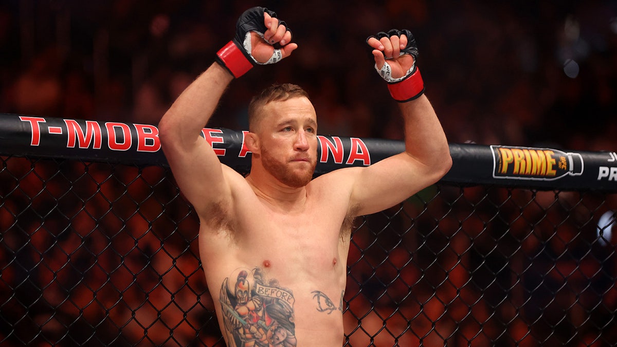 FBI, Kash Patel, Justin Gaethje, UFC, fitness, agents, collaboration, Dana White, Donald Trump, patriotism, sports
