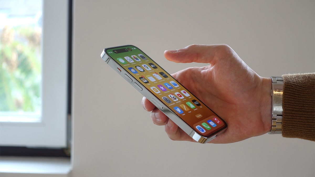 iPhone storage, free up space, duplicate photos, duplicate videos, clear storage, iPhone tips, storage solutions, cloud storage, CyberGuy, Kurt Knutsson, tech tips, security alerts, CyberGuy Report, delete files, iCloud storage, iPhone performance, manage photos
