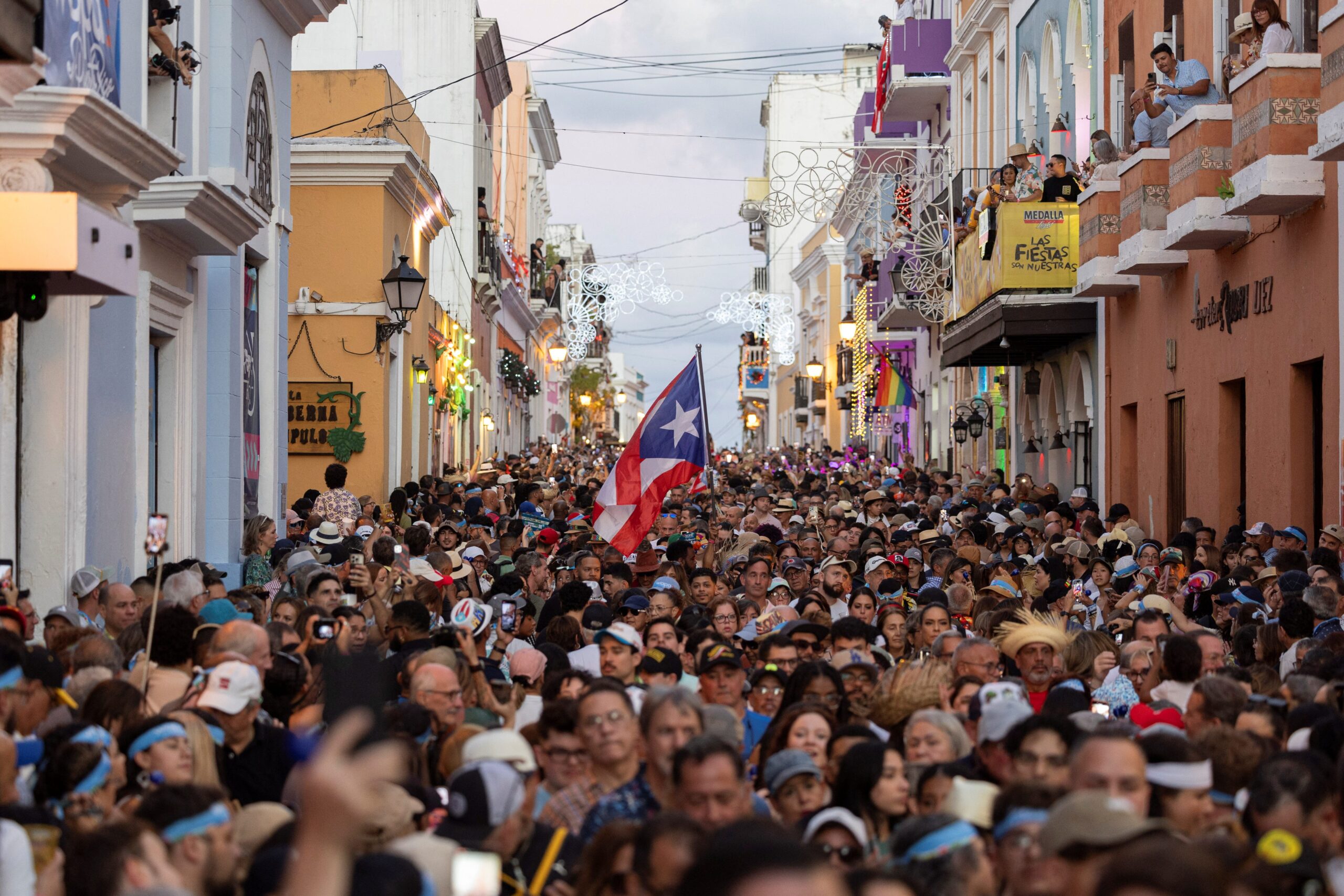 Puerto Rico tourism, responsible travel, sustainable tourism, overtourism, cultural preservation, environmental impact, community tourism, voluntourism, La Placita, Discover Puerto Rico, Puerto Rican culture, tourism initiatives, local businesses, tourism regulation, ecotourism
