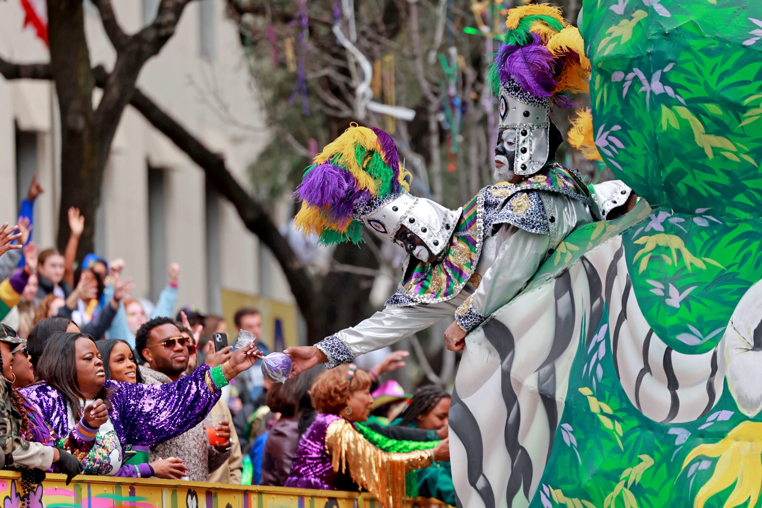 Mardi Gras, Fat Tuesday, Carnival, New Orleans, Louisiana, krewes, king cake, Lenten season, Boeuf Gras, parades, masquerade balls, history, traditions, celebrations, culture
