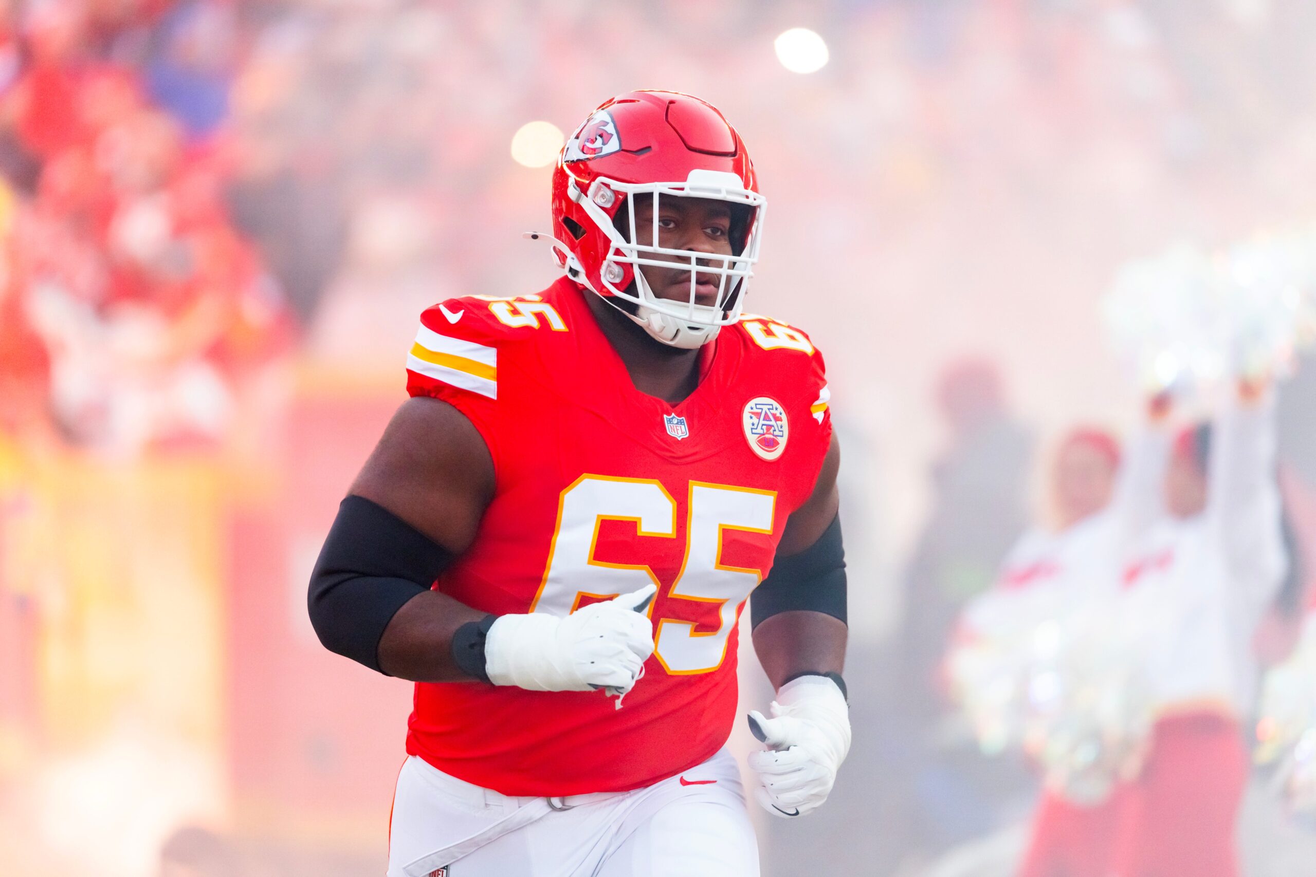 NFL, franchise tag, deadline, 2025 offseason, Kansas City Chiefs, Smith, Bengals, Higgins, Cincinnati Bengals, Joe Burrow, Minnesota Vikings, Sam Darnold, Dallas Cowboys, Odighizuwa, free agency, salary cap, NFL Draft
