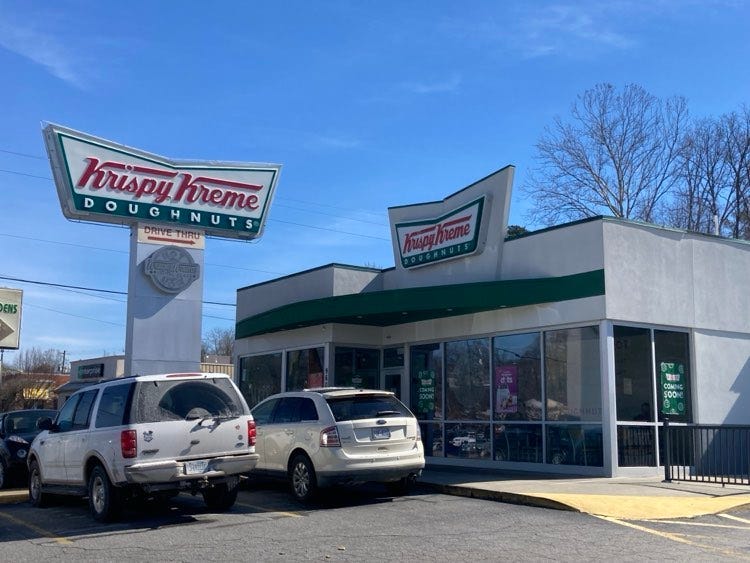 Krispy Kreme, Fat Tuesday, Mardi Gras, free doughnut, original glazed doughnut, Ash Wednesday, Lent, Hulu, movie theater snacks, doughnut flavors, Dave Skena, promotion, offer, deal, Carnival, Krispy Kreme Hulu collaboration
