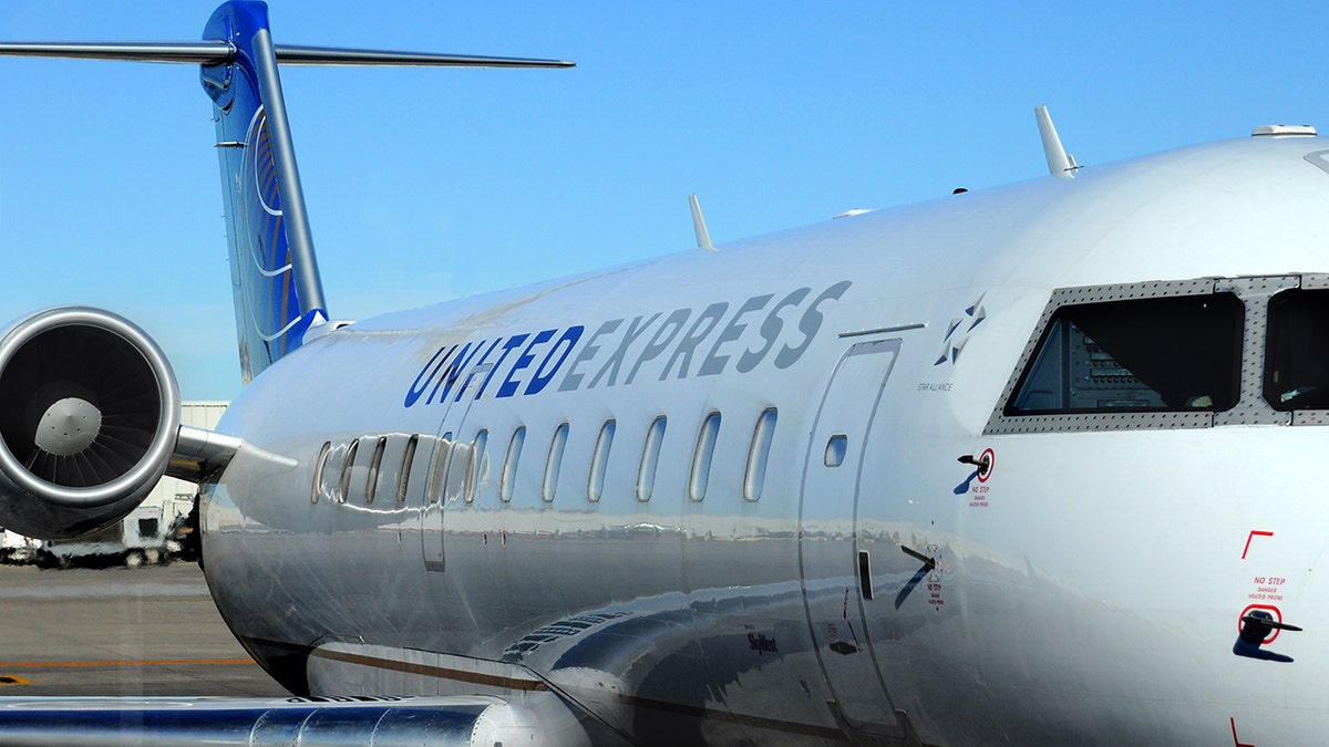 Turbulence, Flight Diversion, Waco, Houston, United Airlines, SkyWest, CRJ-200, Passenger Injuries, Medical Emergency, Weather, Dallas-Fort Worth, Storms
