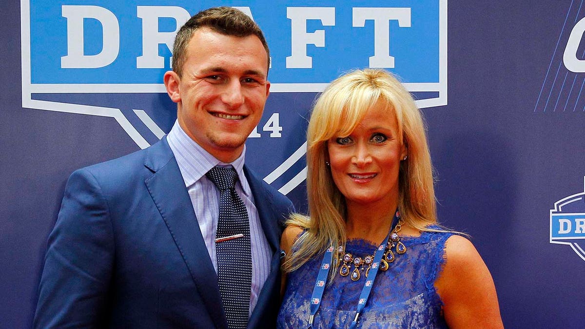 Johnny Manziel, Michelle Manziel, DWI, arrest, Texas, Kerrville, Heisman Trophy, football, addiction, recovery, University of Alabama, VitAL health conference, Cleveland Browns, NFL, sports news
