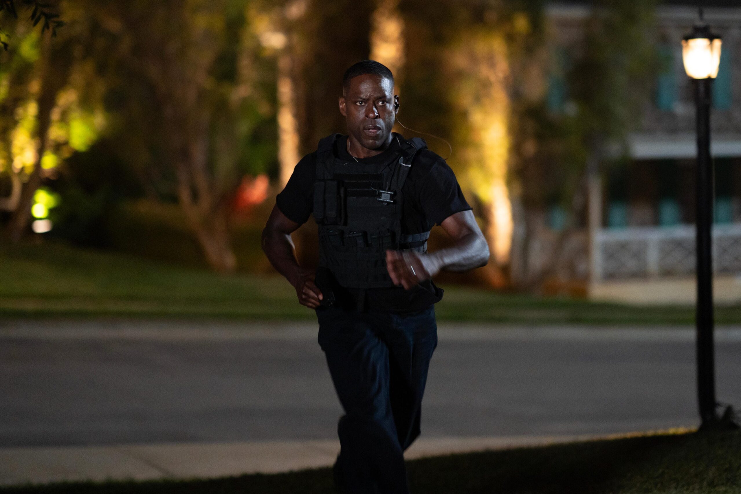 Paradise, Season 1, finale, Hulu, review, recap, spoilers, post-apocalyptic thriller, Dan Fogelman, James Marsden, Sterling K. Brown, mystery, killer, Cal Bradford, Xavier Collins, Sinatra, Julianne Nicholson, plot twists, unresolved issues, Season 2, analysis
