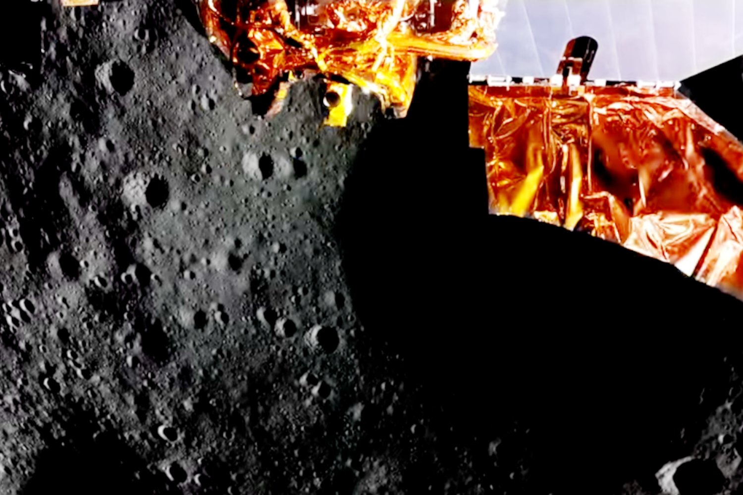 Blue Ghost, Firefly Aerospace, Moon landing, lunar mission, Mare Crisium, NASA CLPS, Commercial Lunar Payload Services, lunar regolith, Mons Latreille, SpaceX Falcon 9, Kennedy Space Center, lunar surface operations, Blue Ghost landing footage, private Moon landing, lunar exploration, Moon dust, lunar technology
