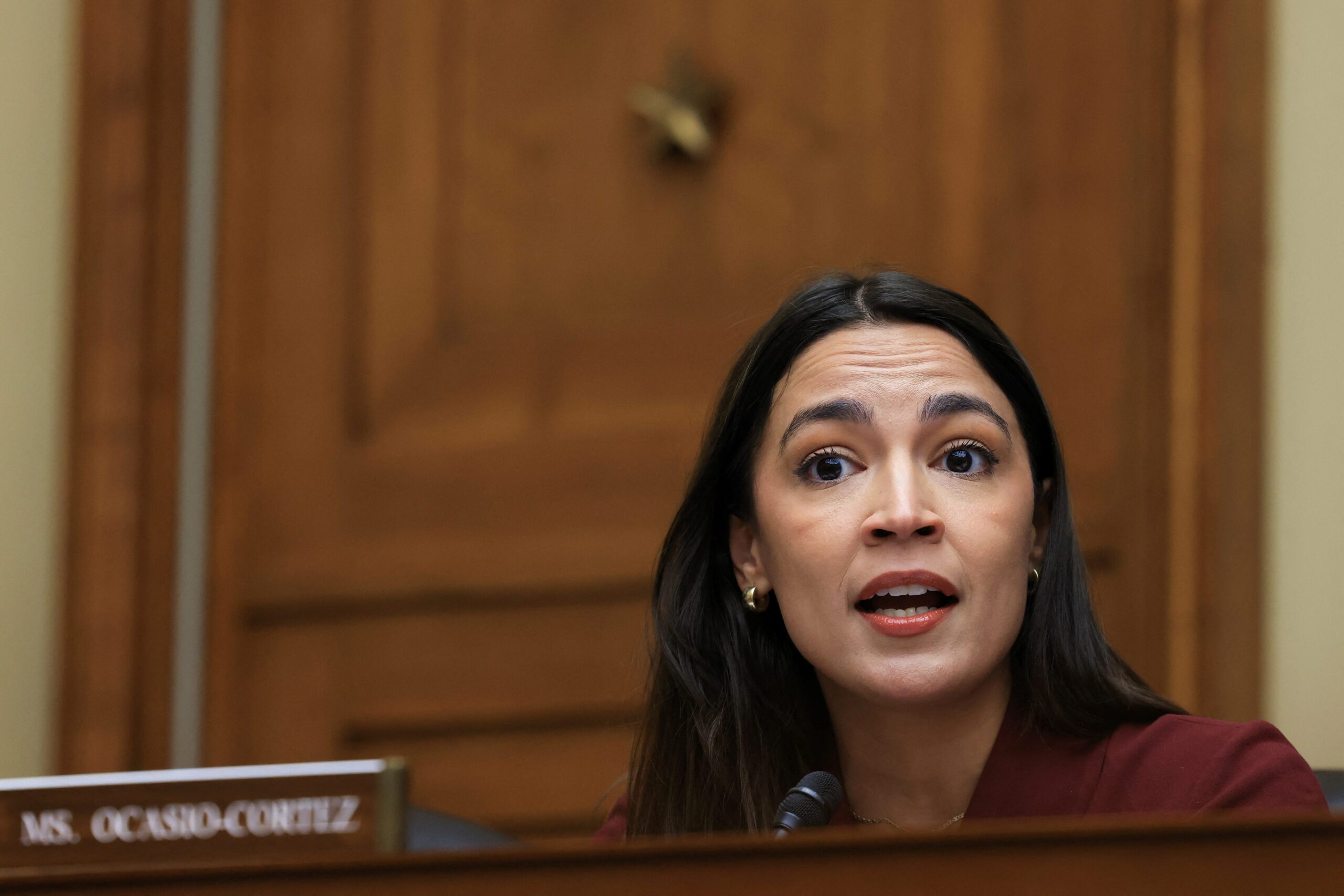 Donald Trump, Joint Address, Congress, Democrats, Boycott, Alexandria Ocasio-Cortez, Hakeem Jeffries, Elissa Slotkin, Chris Murphy, Brian Schatz, Ron Wyden, Don Beyer, Patty Murray, MAGA, Speech, Politics, News
