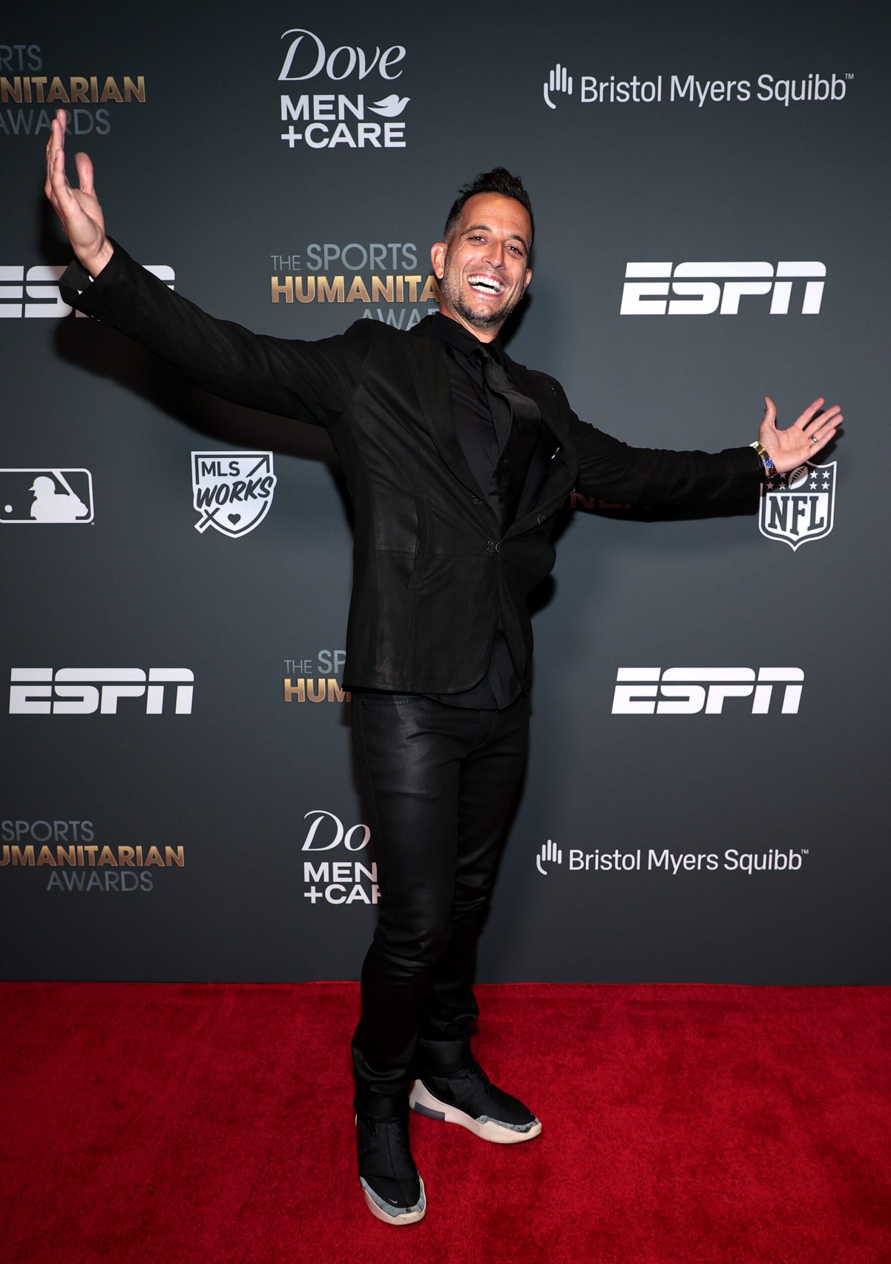 Around the Horn, ESPN, cancellation, sports talk show, Max Kellerman, Woody Paige, David Roberts, Mina Kimes, Adam Schefter, Jon Stugotz Weiner, Jemele Hill, Diana Russini, MLB, TV deal, direct-to-consumer service, meta keywords
