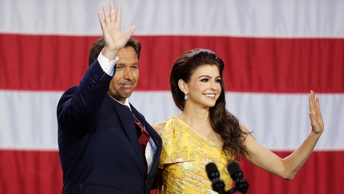 Florida Governor, Ron DeSantis, Casey DeSantis, Donald Trump, Bryon Donalds, Florida gubernatorial race, 2026 election, Republican primary, endorsement, political strategy, Florida politics, Trump endorsement, campaign fundraising, immigration, Fox News, West Palm Beach, Trump International Golf Club, Florida first lady, Yogi Berra, Sunshine State
