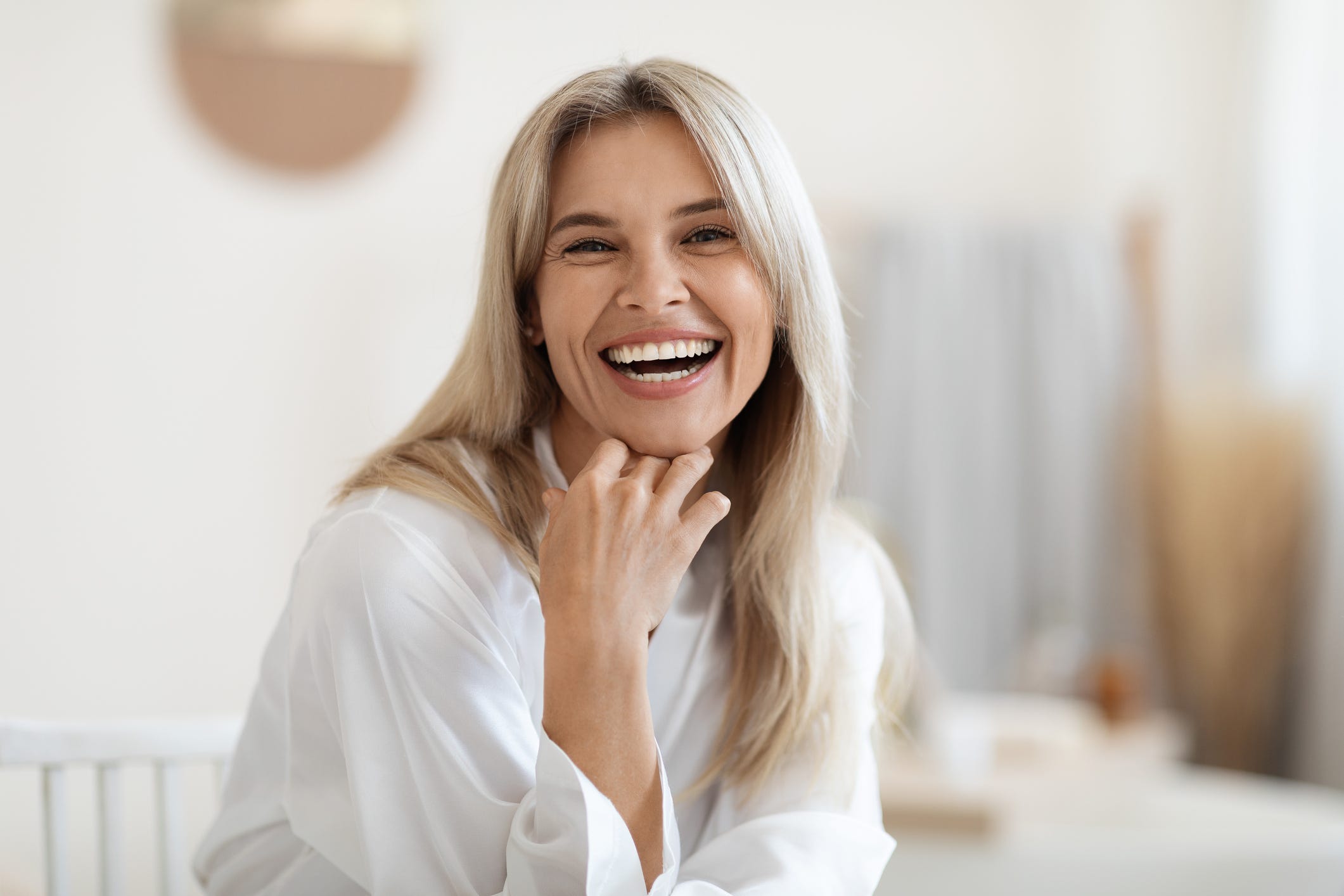 FemTech, Women's Health, Wellness Technology, Femto Technologies, FMTO, Smart Release System, SRS Technology, Sensera, Investment Opportunity, Healthcare Innovation, Personalized Healthcare, Consumer Tech, AI, CES Innovation Award, North America, Market Growth, Venture Capital, Women's Wellness, Reproductive Health, Menopause Management
