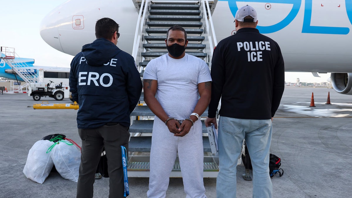 ICE, deportation, Dominican Republic, human smuggling, Batista Matos, criminal alien, fugitive, Juan Lopez Vega, Santo Domingo, Puerto Rico, Cabo Rojo, Dominican National Police, immigration, crime, minors, removal flight, U.S. Border Patrol, San Juan
