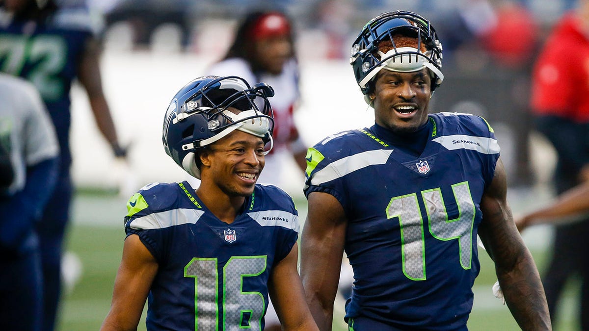 Seattle Seahawks, Tyler Lockett, DK Metcalf, Jaxon Smith-Njigba, Geno Smith, NFL, wide receiver, trade request, release, contract extension, free agency, football, sports news
