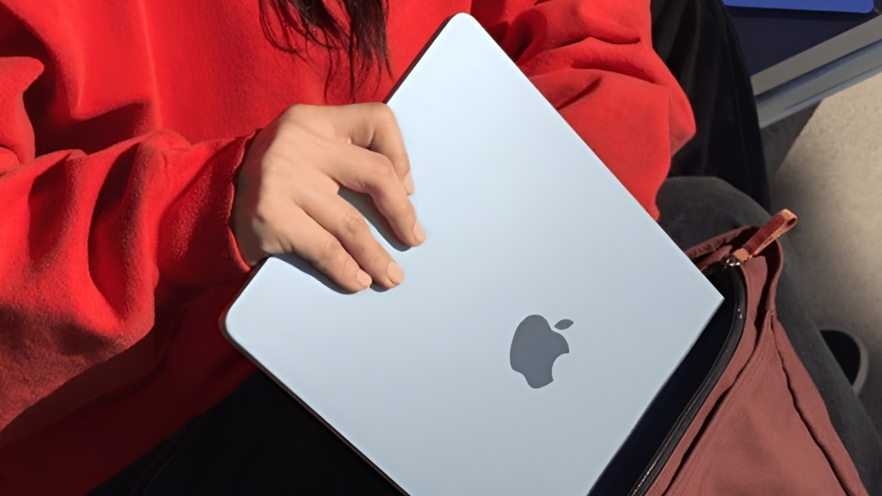 Space Gray MacBook, MacBook Air M4 colors, Apple color change, sky blue, Space Black, Apple product colors, iMac Pro Space Gray, iPhone 5s Space Gray, MacBook Pro colors, iPad Air M3, iPad mini A17 Pro, Apple design, tech news, color preference, Apple devices, Space Gray value
