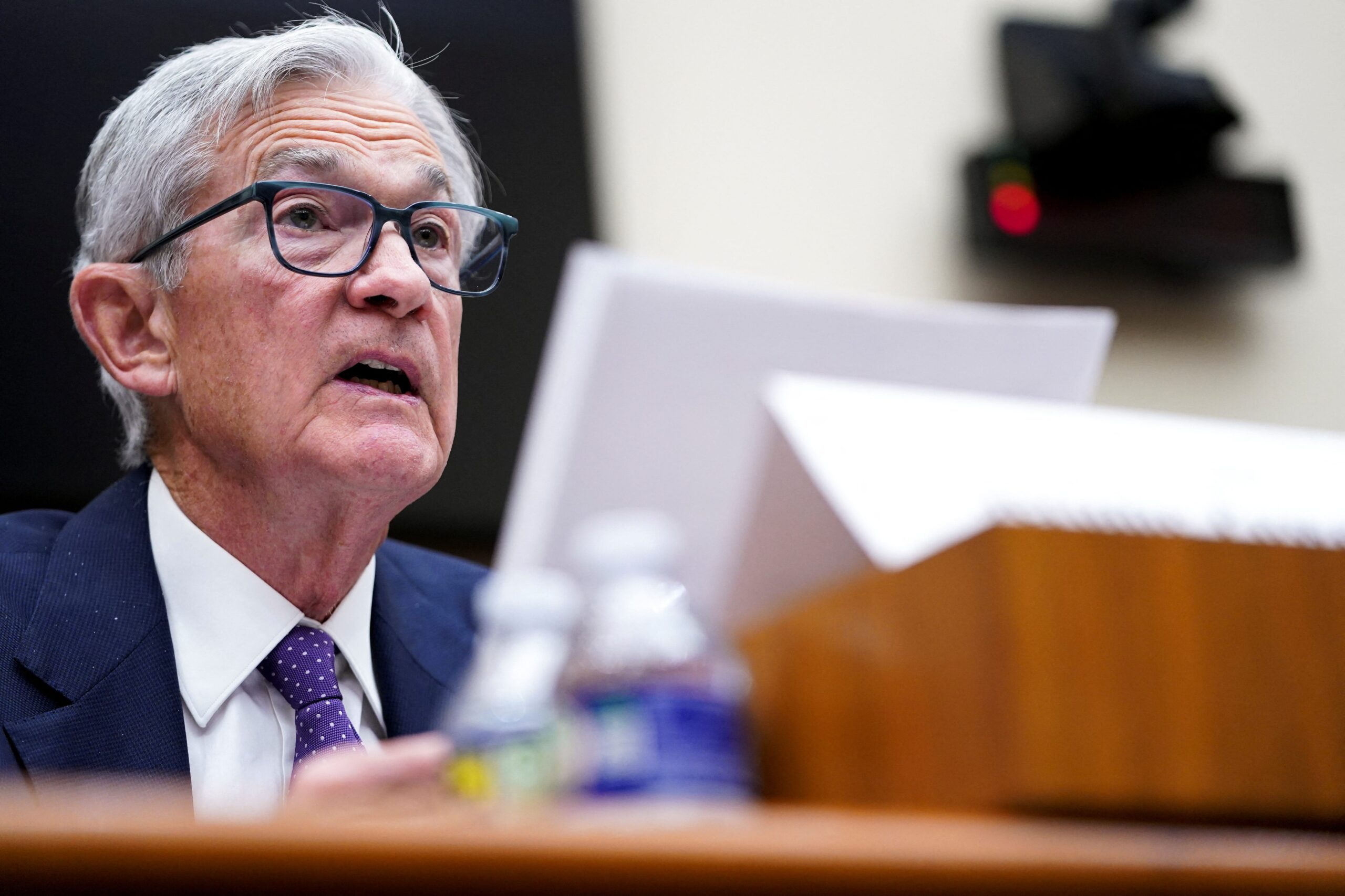 Federal Reserve, Jerome Powell, interest rates, Trump administration, tariffs, economy, inflation, stock market, bond yields, US Treasury, dollar index, recession, economic outlook, market volatility, investor anxiety, monetary policy, trade war, S&P 500, financial markets, economic impact