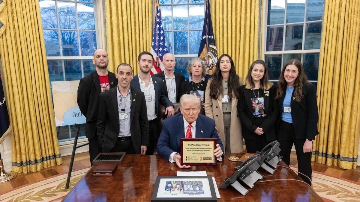 Hostages, Gaza, Donald Trump, Hamas, Steve Witkoff, Omer Shem Tov, hostage release, negotiations, ceasefire, Edan Alexander, Adam Boehler, hostage negotiations, American hostages, Omer Neutra, Itay Chen, Gadi Haggai, Judi Weinstein Haggai, Israel, Benjamin Netanyahu, Middle East, Special Envoy, Oval Office, 2023 attacks
