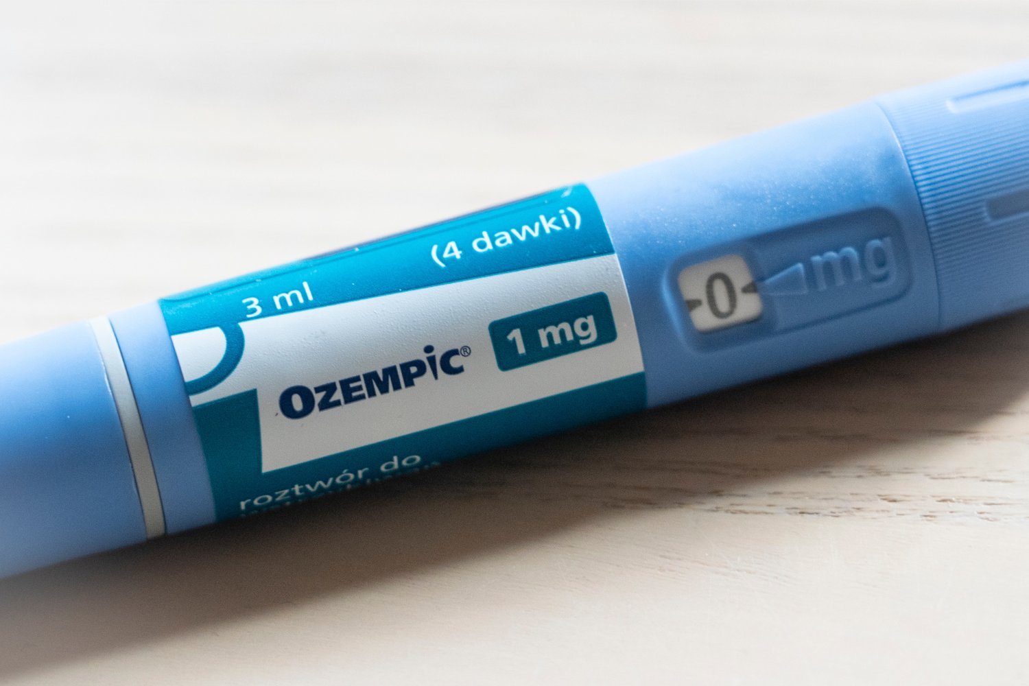 Ozempic, GLP-1 drugs, weight loss, thyroid cancer, side effects, Rozalina McCoy, JAMA Otolaryngology–Head & Neck Surgery, C cell tumors, medullary thyroid cancer, FDA warning, clinical trials, real world data, thyroid ultrasound, overdiagnosis, heart disease, kidney disease, obesity, gastrointestinal side effects, benefits and risks
