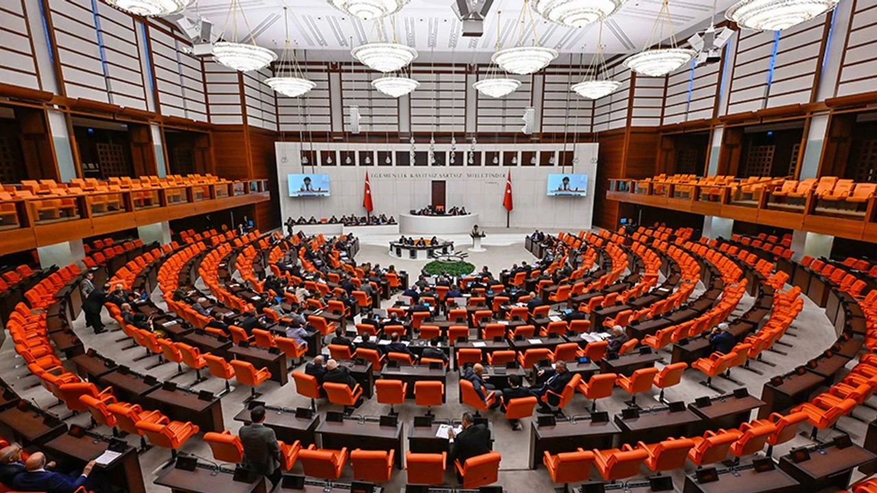 Turkey, 5G, Grand National Assembly, Abdulkadir Uraloğlu, Mobile World Congress, MWC 2025, 5G infrastructure, 5G tender, Istanbul Airport, 5G rollout, Turkish Parliament, fast internet, communication infrastructure, domestic technology, national technology
