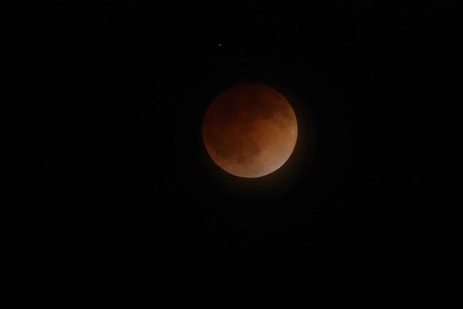 lunar eclipse, total lunar eclipse, blood moon, March 13, March 14, skywatching, celestial event, Moon, Earth shadow, umbra, penumbra, viewing tips, United States, Canada, Mexico, astronomy
