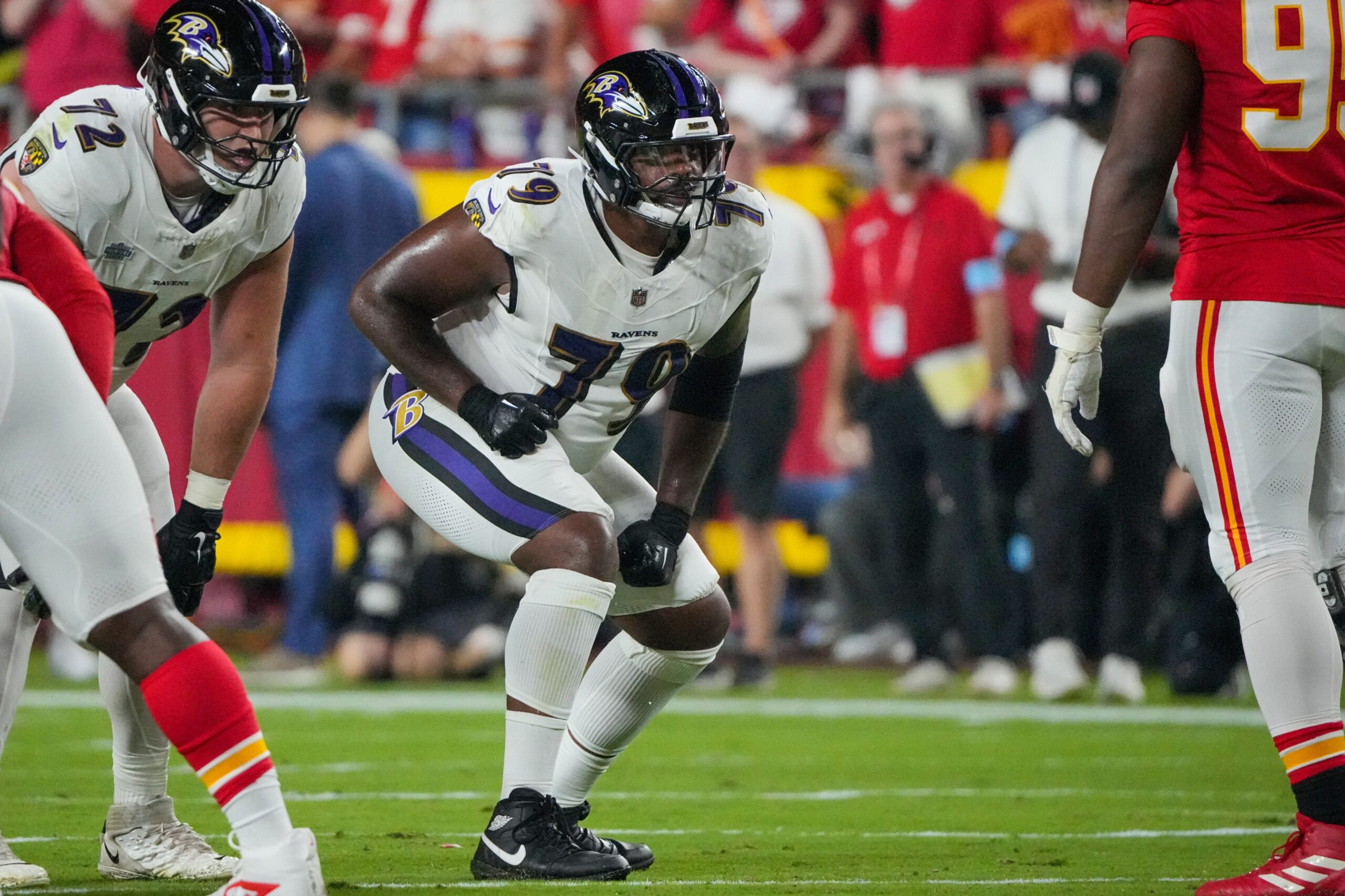 Ronnie Stanley, Baltimore Ravens, NFL, contract extension, offensive tackle, Diana Russini, The Athletic, 2025 NFL season, NFL free agency, injuries, All-Pro, Lamar Jackson, pass blocking, PFF, penalties
