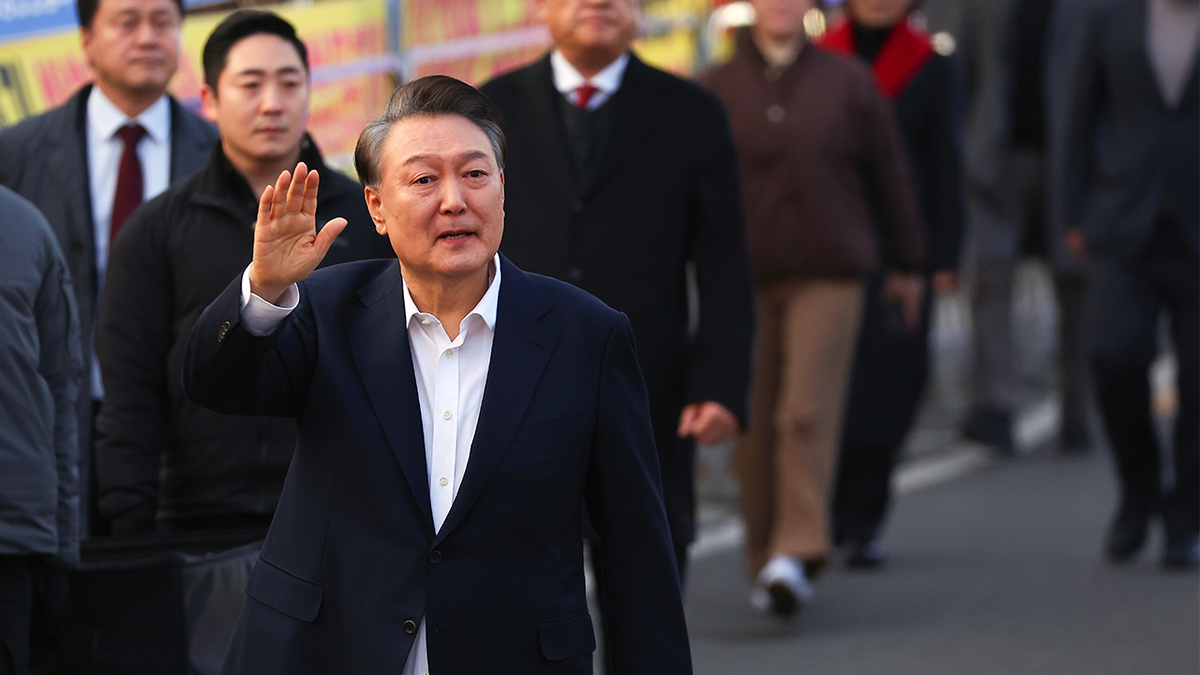 South Korea, Yoon Suk Yeol, impeachment, martial law, arrest, rebellion, trial, Seoul Central District Court, Constitutional Court, Democratic Party, political turmoil, prosecutors, Cho Seung-rae
