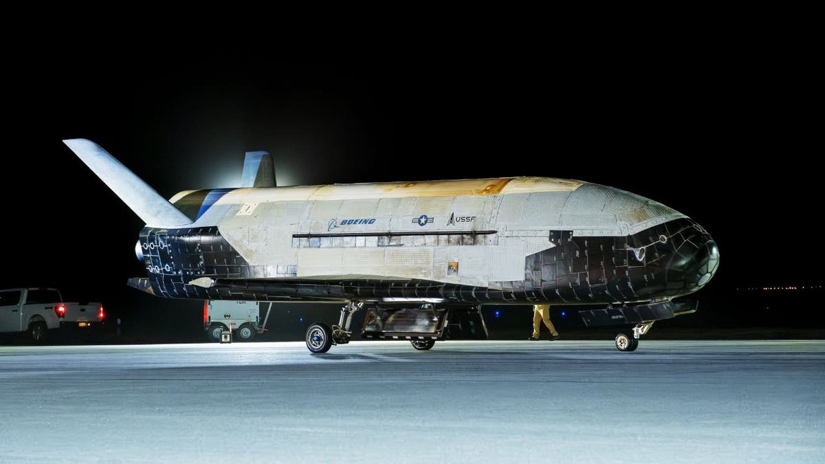 X-37B, Space Plane, US Space Force, Vandenberg Space Force Base, Mission 7, Space Domain Awareness, Aerobraking, SpaceX, Falcon Heavy Rocket, Secretive Spacecraft, Space Technology, Orbital Maneuvers, Space Experiments, Classified Payloads
