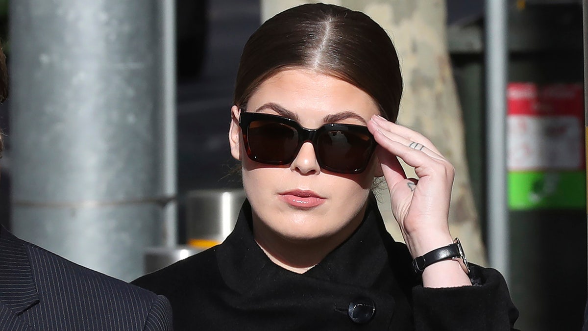 Belle Gibson, wellness scam, Instagram influencer, The Whole Pantry, apple cider vinegar, Netflix, true crime, fraudulent claims, consumer law, debt collection, charity fraud, Australian law, therapeutic health claims, wellness culture, cancer diagnosis, legal action, Annabelle Natalie Gibson, Col Ainscough, Queensland, true-ish story
