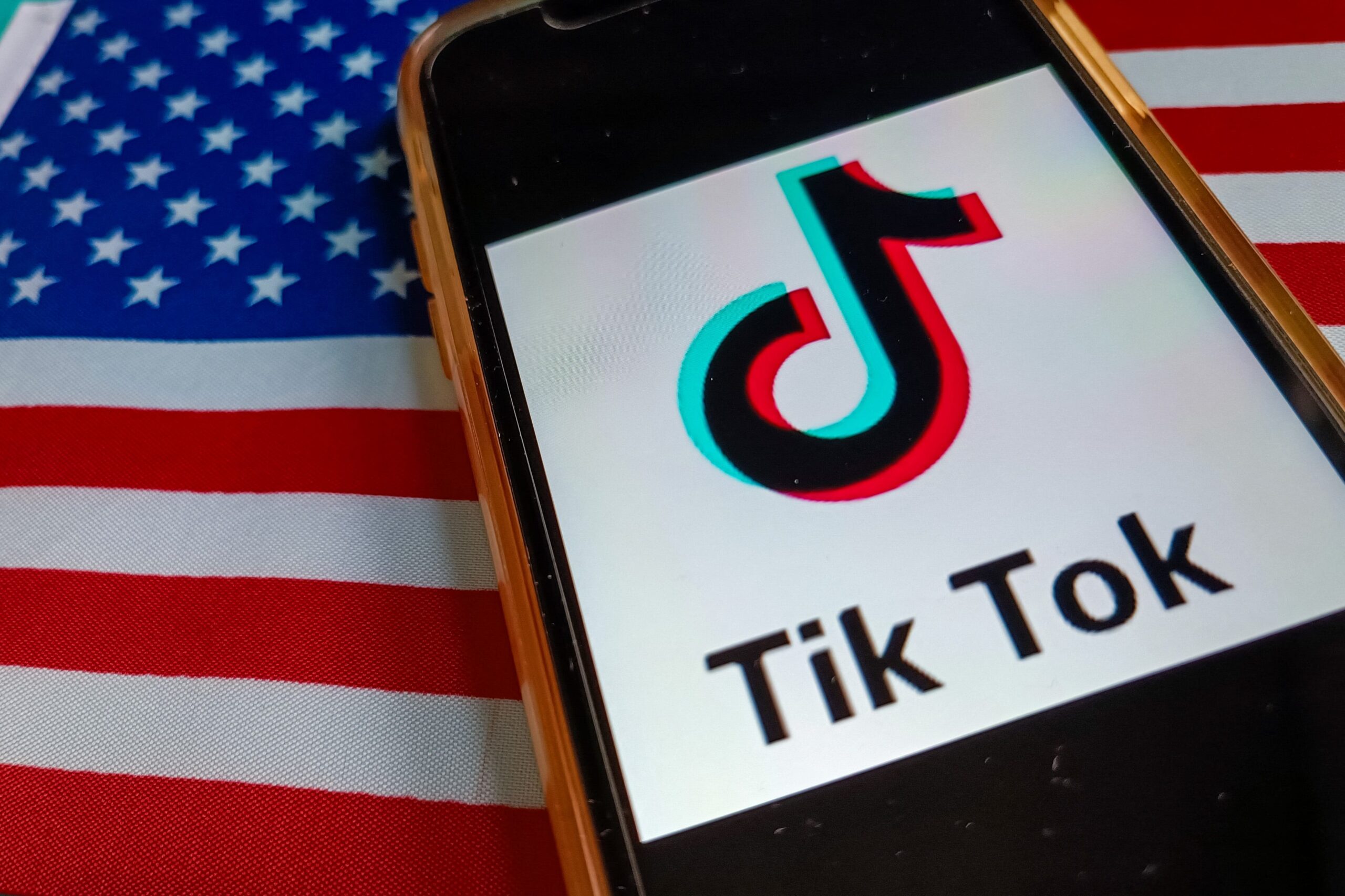 TikTok ban, TikTok sale, Donald Trump, ByteDance, national security, data privacy, Project Liberty, Frank McCourt, Kevin O'Leary, Alexis Ohanian, Employer.com, Jesse Tinsley, MrBeast, James Donaldson, Perplexity AI, Bobby Kotick, Doug McMillion, Walmart, Microsoft, Rumble, Elon Musk, Greta Cross, USA TODAY.
