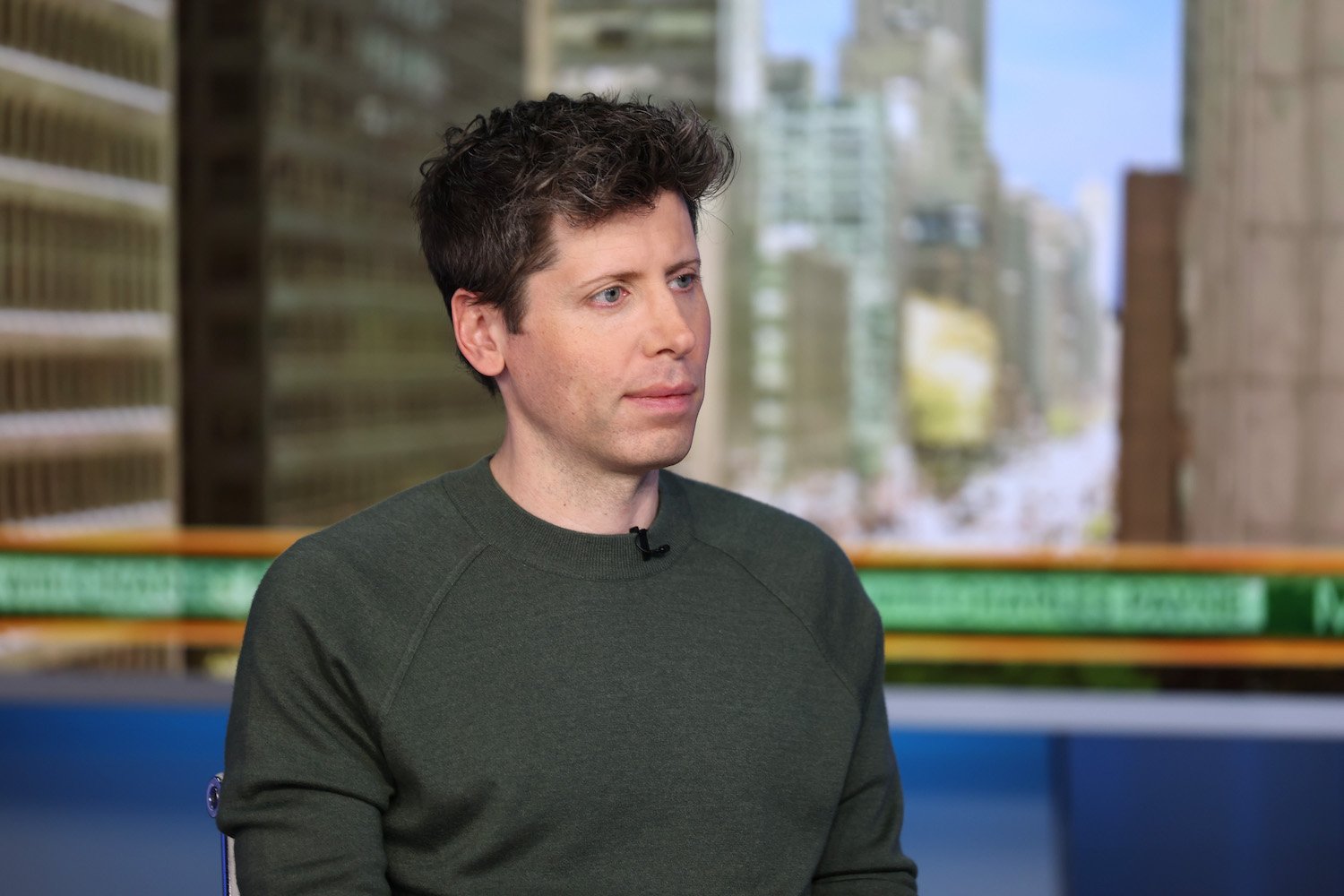 AI writing, ChatGPT, Sam Altman, OpenAI, AI fiction, creative writing, large language models, AI criticism, AI art, writing quality, AI generated content, tech bros, metafiction, Clarkesworld, Amazon, AI plagiarism, GPT-4.5, GPT-5, AI reasoning, literary elite
