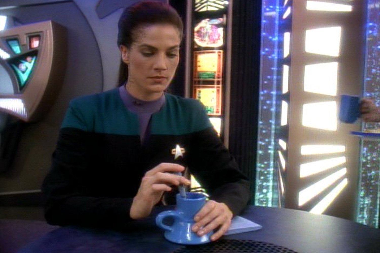 Star Trek, Deep Space Nine, DS9, Raktajino Mug, Replicas, Collectibles, CherryTree, Picard Cup, The Next Generation, Merchandise, Science Fiction, Sci-Fi, Coffee Mug, Tea Cup, Feltman Langer, Quark's Bar, Replimat, IYKYK Mug, Hotjo Mug
