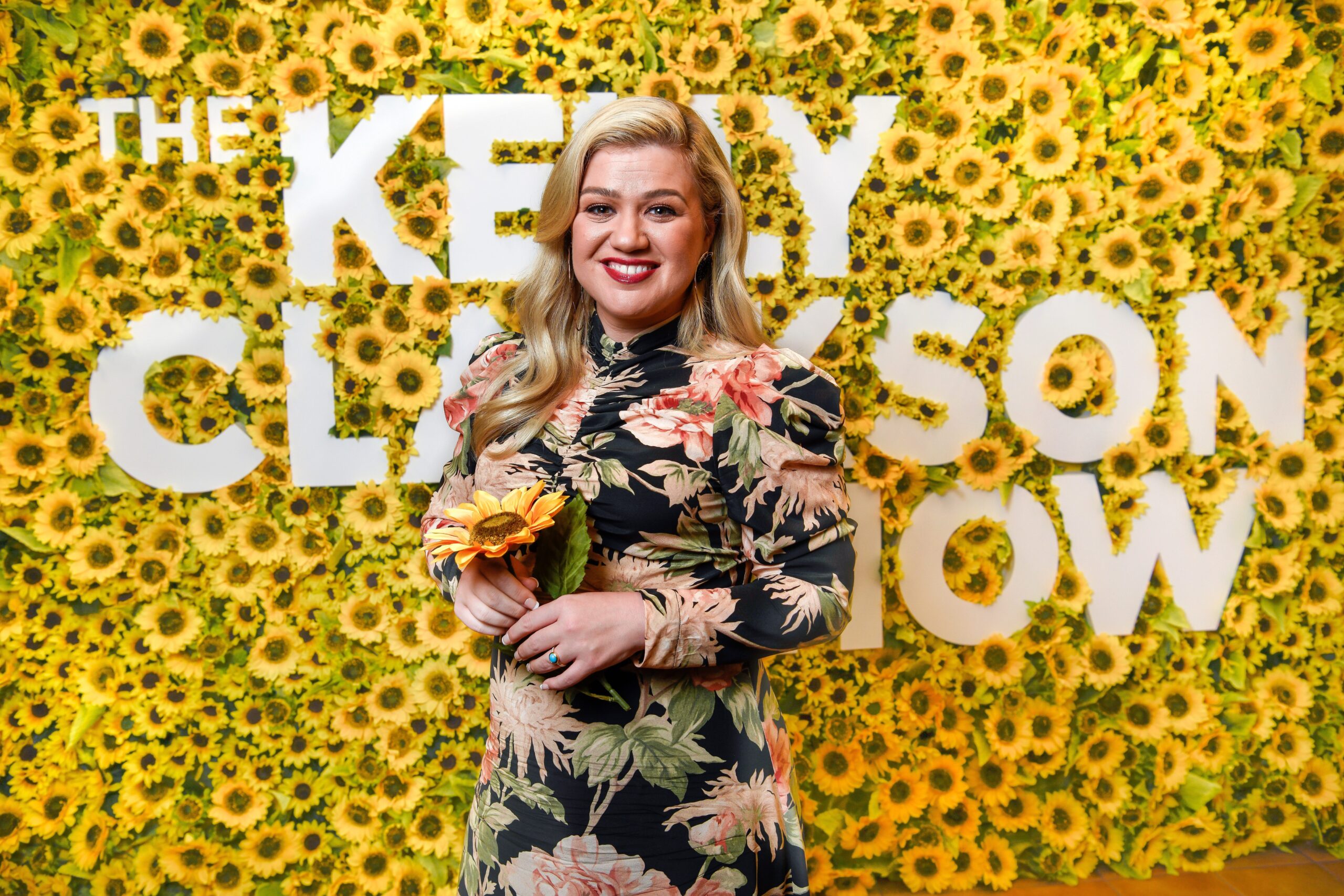 Kelly Clarkson, The Kelly Clarkson Show, guest hosts, Simu Liu, Willie Geist, Roy Wood Jr., Wanda Sykes, Josh Groban, Brooke Shields, Molly Sims, talk show, hosting, absence, health, entertainment news, celebrity news
