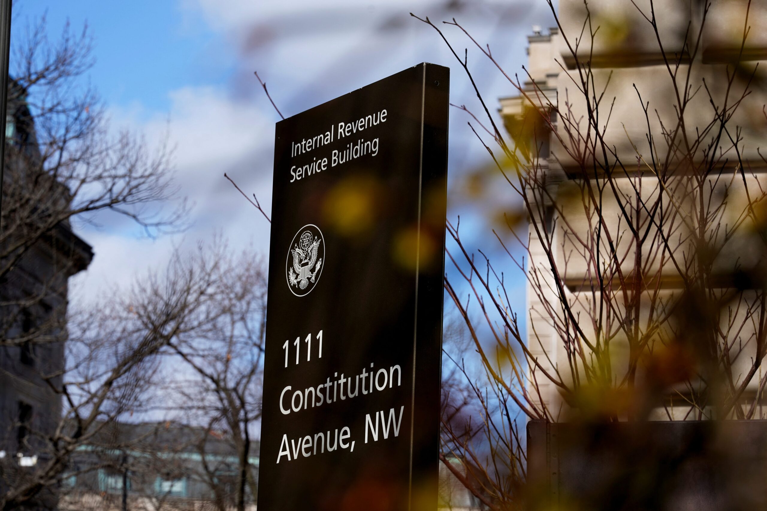 IRS, Internal Revenue Service, Return to Office, RTO, customer service, telework, remote work, employee union, National Treasury Employees Union, Doreen Greenwald, tax season, telephone wait times, taxpayer, Inflation Reduction Act, workforce, hiring freeze, layoffs, federal workers, Donald Trump, federal office buildings
