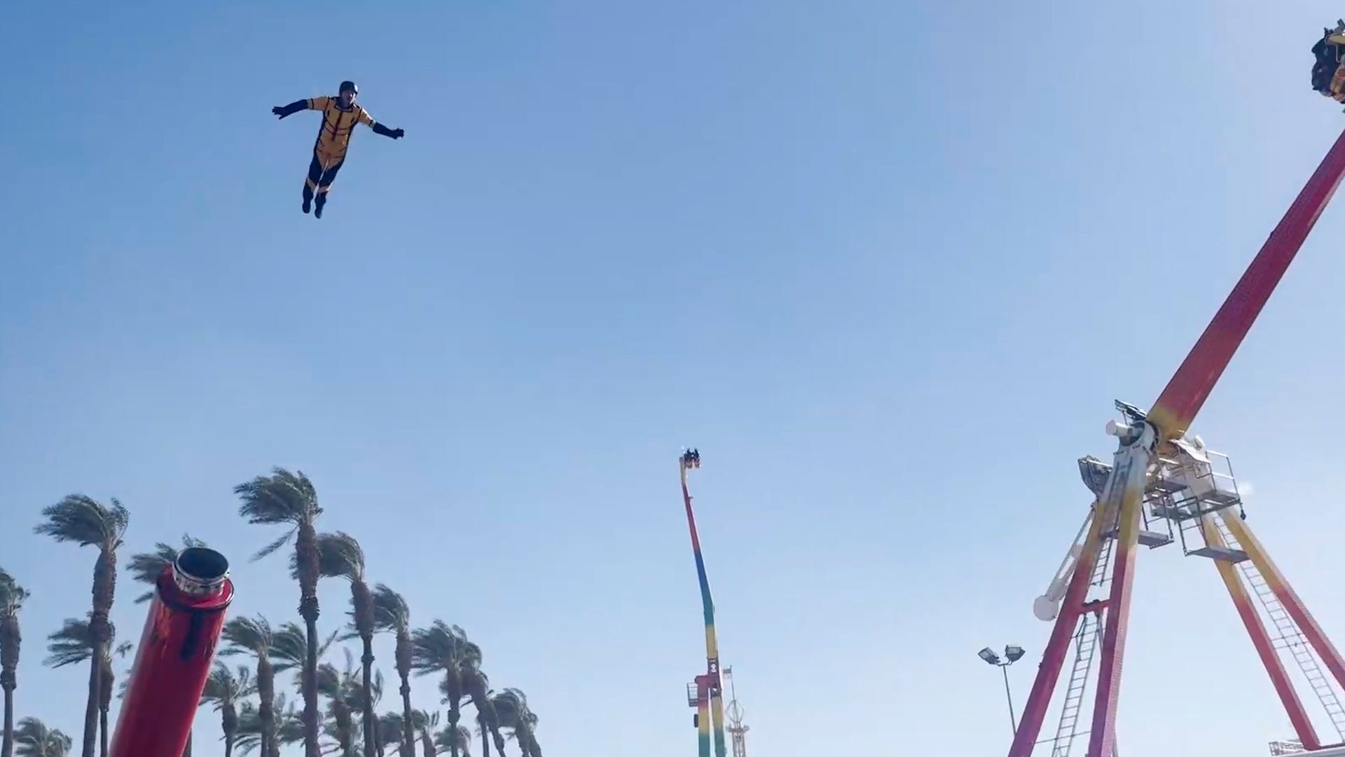 human cannonball, stuntman, Rocketman Valencia, Chachi Valencia, circus accident, human cannonball accident, Riverside County Fair, National Date Festival, Indio, California, Zazel, Ildebrando Zacchini, circus performer, stunt, injuries, GoFundMe, insurance, circus, wind, cannon, safety net
