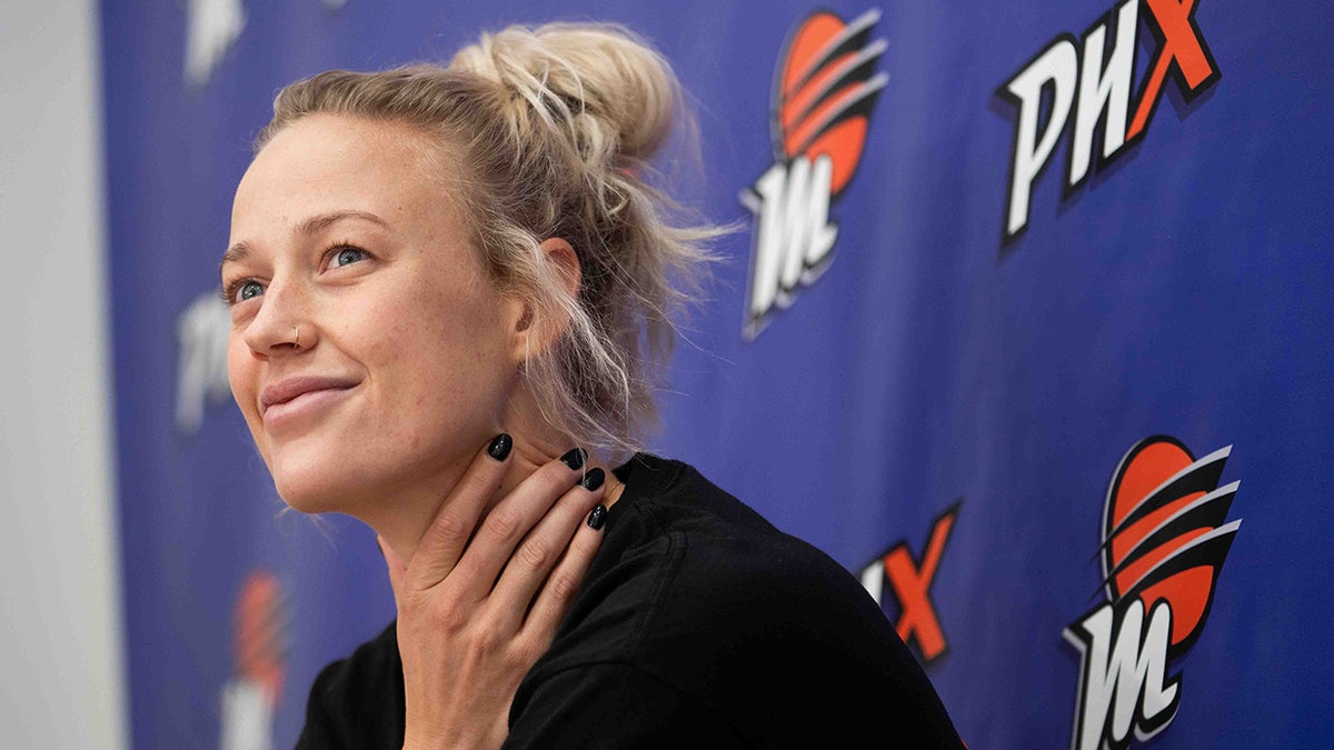 Sophie Cunningham, Indiana Fever, WNBA, Caitlin Clark, Trade, Basketball, Sports, Dating, Marriage, Social Media, Phoenix Mercury, All-Star Game
