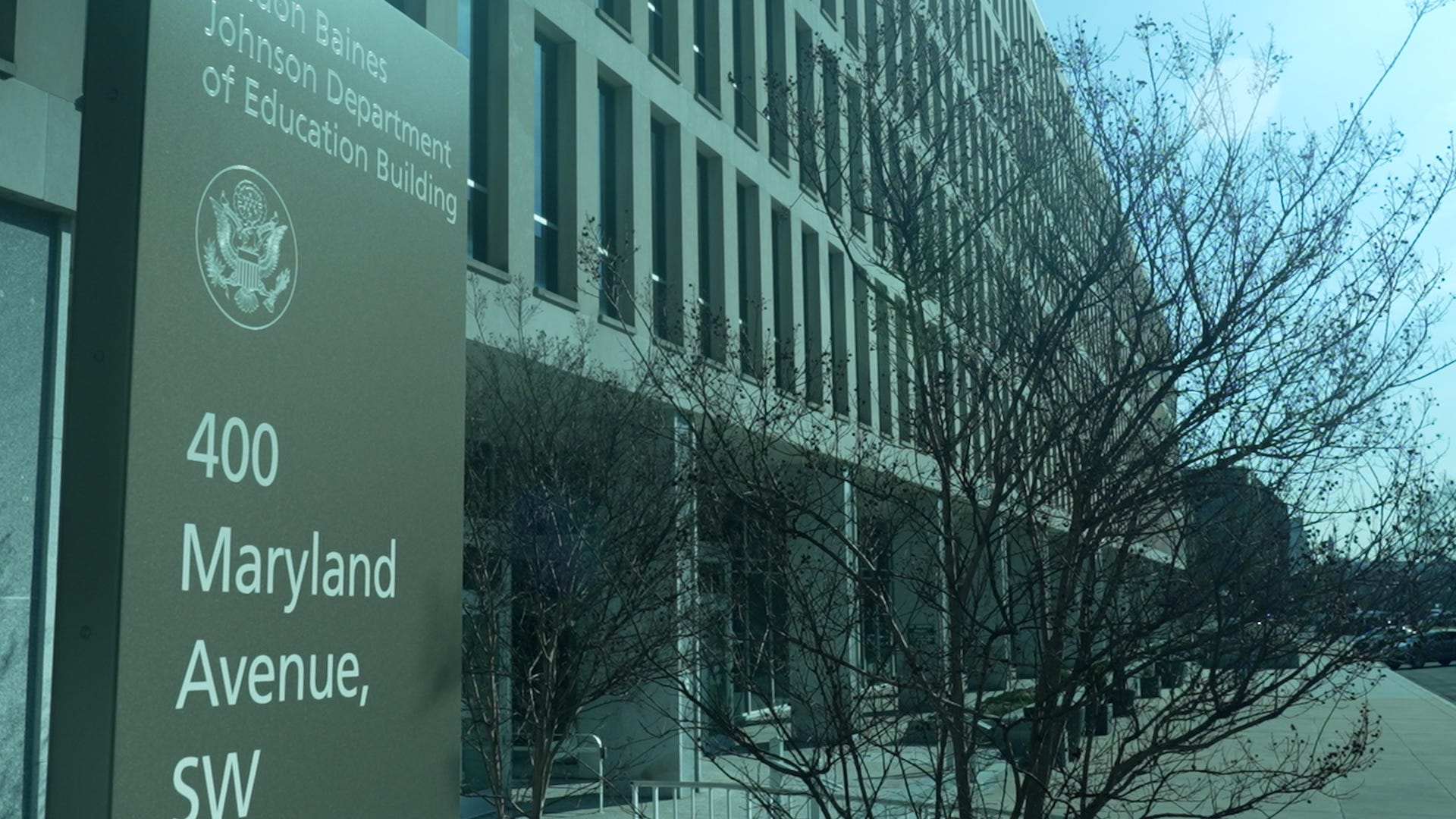 Nicole Fallert, Daily Briefing, USA TODAY, blood moon, lunar eclipse, Department of Education layoffs, federal financial aid, inflation, Donald Trump tariffs, US-Russia relations, Ukraine peace initiative, NFL free agency, South by Southwest, SXSW, McConaughey