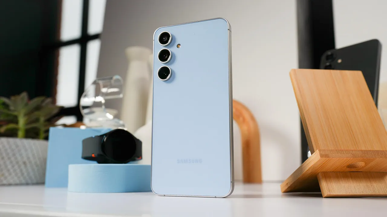 Samsung, Android 15, One UI 7, Galaxy S24, Update Policy, Software Updates, Galaxy Z Series, Galaxy A Series, Galaxy Tab Series, Galaxy F Series, Galaxy M Series, Android Update, Samsung Models, Android 15 Release, Samsung Support, Mobile Updates, Smartphone Updates, Tech News
