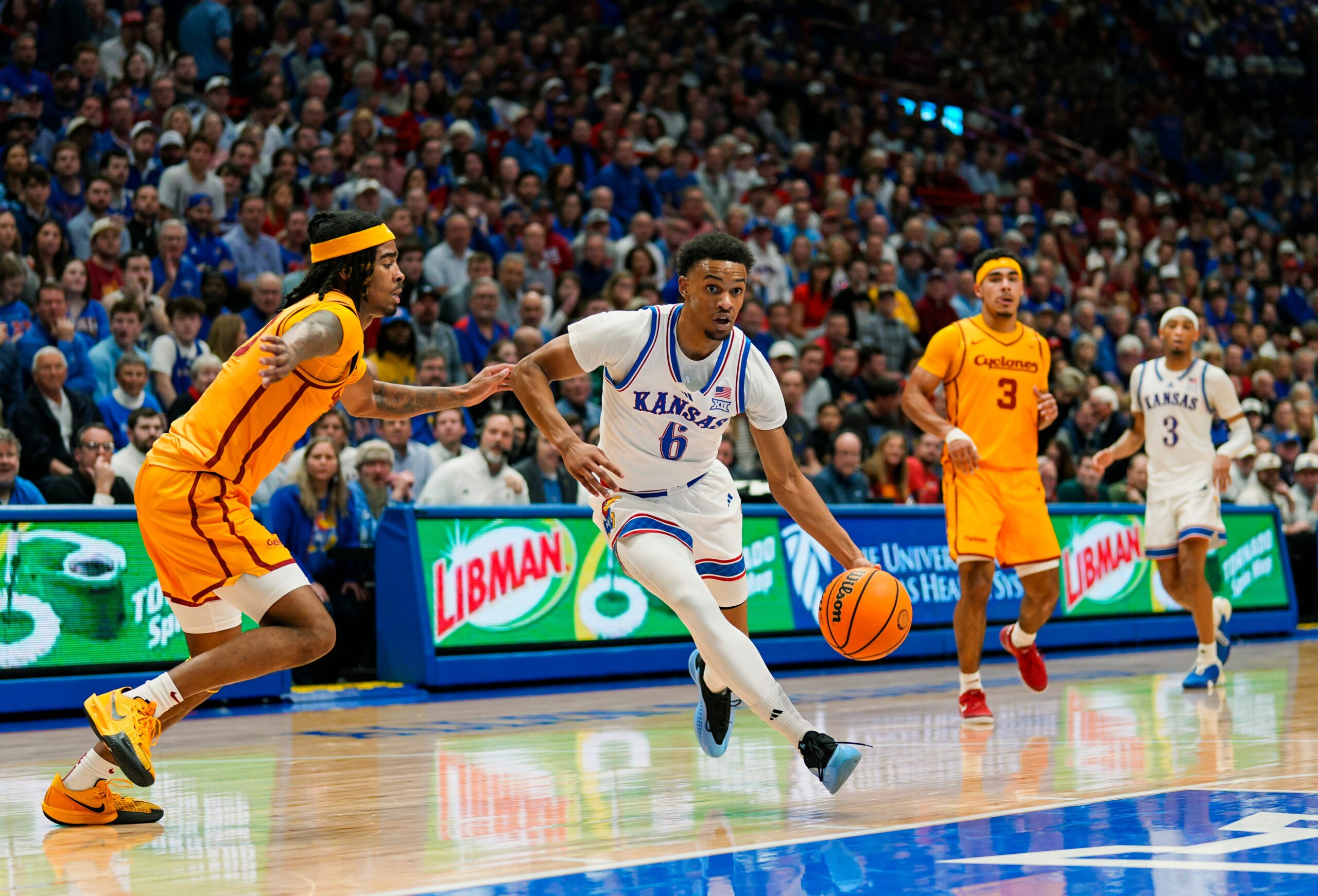 NCAA Tournament, March Madness, bracket predictions, upset picks, Cinderella teams, North Carolina Tar Heels, Kansas Jayhawks, UConn Huskies, SEC basketball, Gonzaga Bulldogs, Rick Pitino, John Calipari, BYU, Richie Saunders, Auburn Tigers, Final Four, national champion
