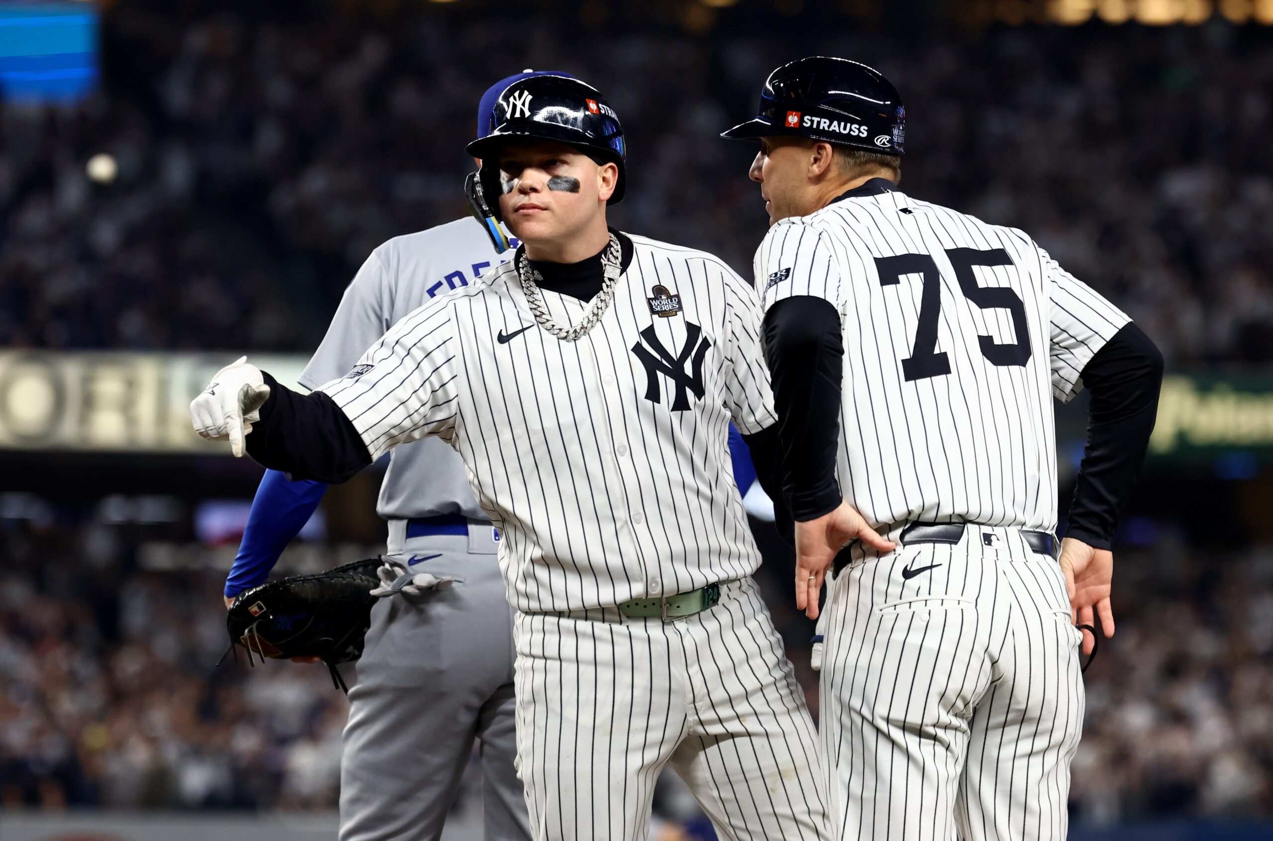 Alex Verdugo, MLB Free Agent, Baseball, New York Yankees, MLB Offseason, Free Agency, Pittsburgh Pirates, Los Angeles Angels, Houston Astros, Tommy Pham, Ben Gamel, OPS+, Outfielder, Baseball Savant, MLB News, Mookie Betts, World Bowling League
