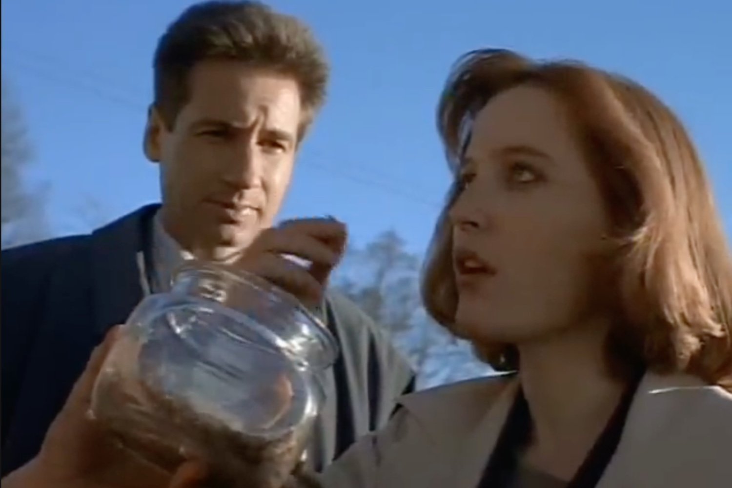 The X-Files, Humbug, Darin Morgan, Season 2, Monster-of-the-Week, Gibsonton, Sideshow Performers, Freaks, Glen Morgan, James Wong, Scully, Mulder, Twin Peaks, Michael J. Anderson, Jim Rose, Lollapalooza, The Enigma, Mr. Blockhead, Jose Chung's From Outer Space, War of the Cophrophages, Clyde Bruckman's Final Repose, Mulder and Scully Meet the Were-Monster, The Lost Art of Forehead Sweat, Hulu, TV Review, 1990s, Nostalgia, Science Fiction, Horror, Comedy, Television History, Episode Analysis
