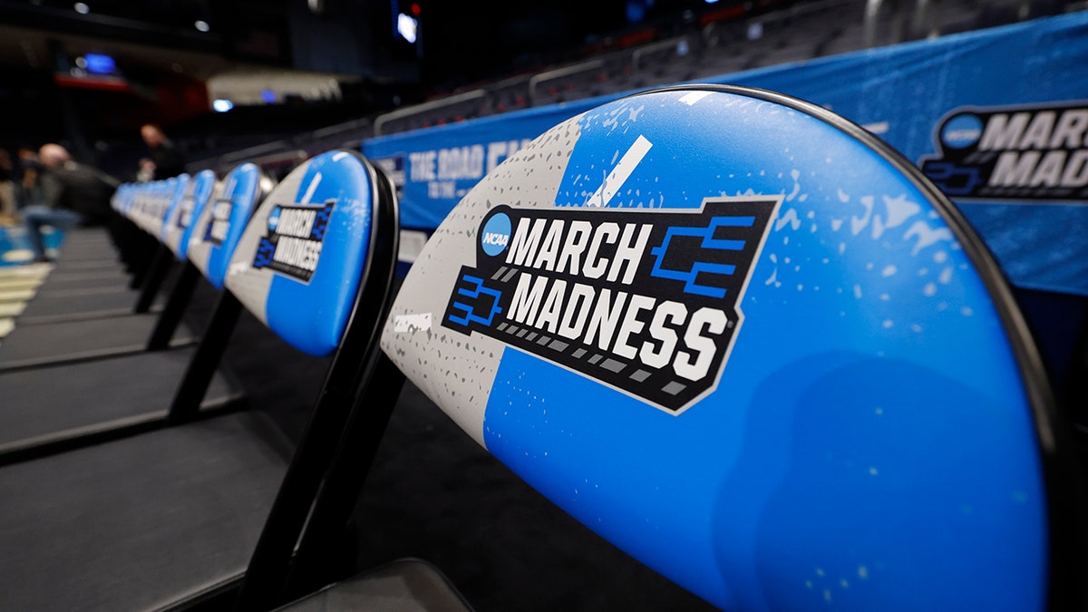 March Madness, upset picks, Grok AI, bracket predictions, NCAA tournament, first-round upsets, Cinderella teams, sleepers, Kentucky St. Peters, Utah State UCLA, Purdue Fairleigh Dickinson, Drake Missouri, UC San Diego Michigan, Liberty Oregon, Yale Auburn, Colorado State Memphis, KenPom ratings, odds, predictions, sports analysis
