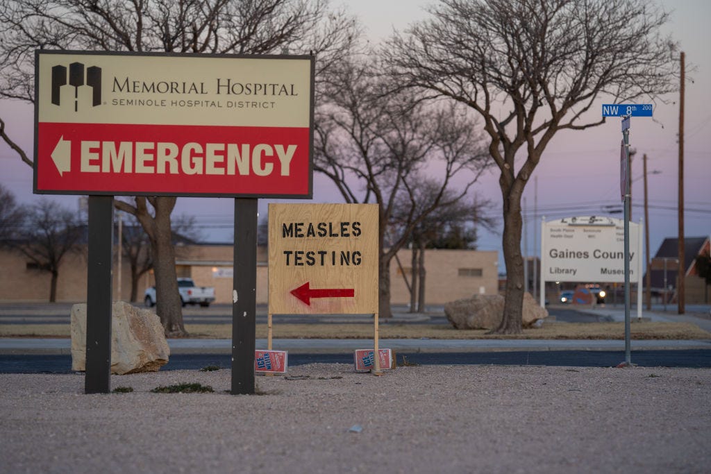 measles, unvaccinated, vaccine, Children's Health Defense, Robert F. Kennedy Jr., Mennonite community, outbreak, death, pneumonia, cod liver oil, vitamin A, vaccination, public health, misinformation, medical error
