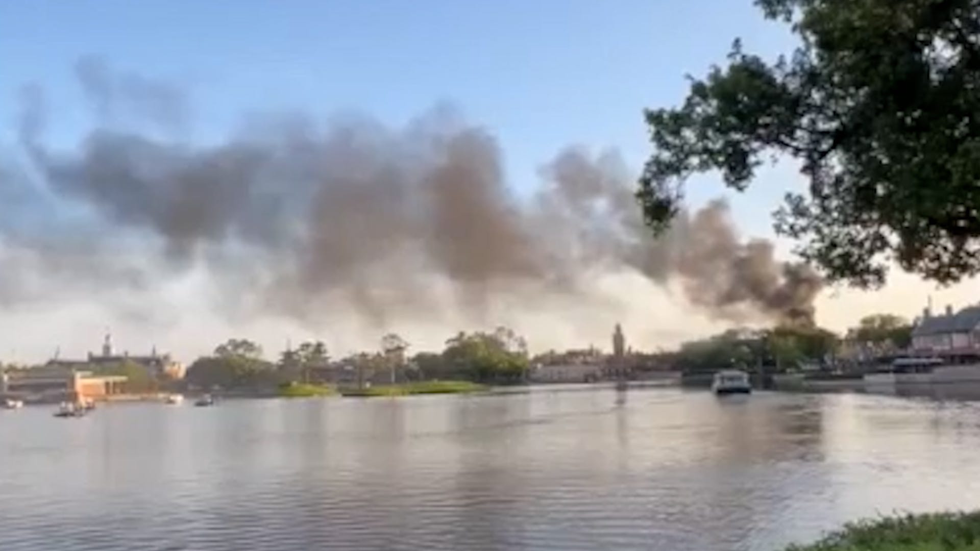 Disney World fire, EPCOT fire, Remy's Ratatouille Adventure, France Pavilion fire, Orlando fire, Walt Disney World, theme park fire, backstage fire, fire evacuation, Disney World news, Julia Gomez, authenticallyamandaliss, TikTok video, My Disney Experience app
