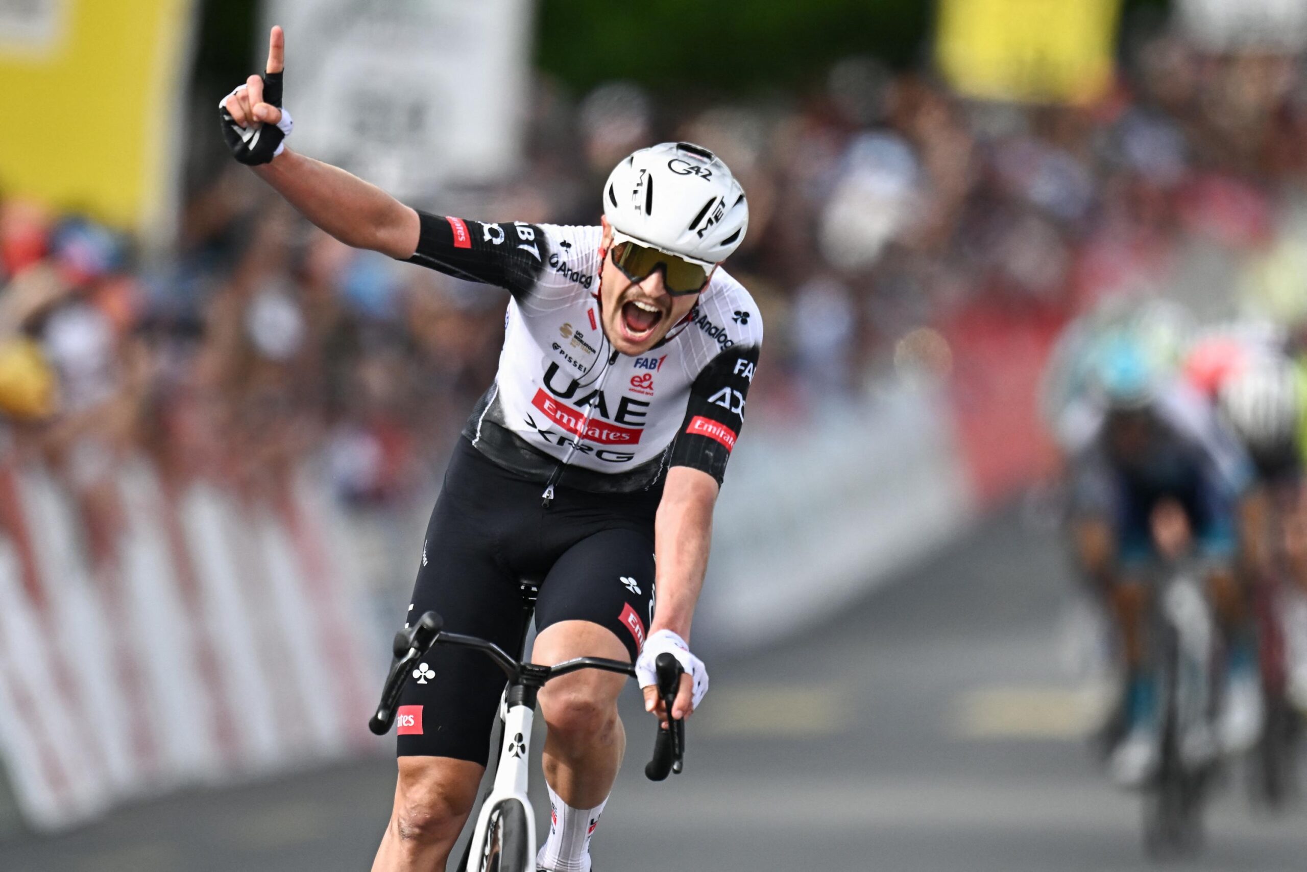 Jay Vine, Tour de Romandie, cycling, stage 3, Cossonay, Alex Baudin, Lenny Martinez, Remco Evenepoel, Sion, Thyon 2000, mountain stage, cycling race, UAE Team Emirates, Bahrain Victorious, Soudal Quick-Step
