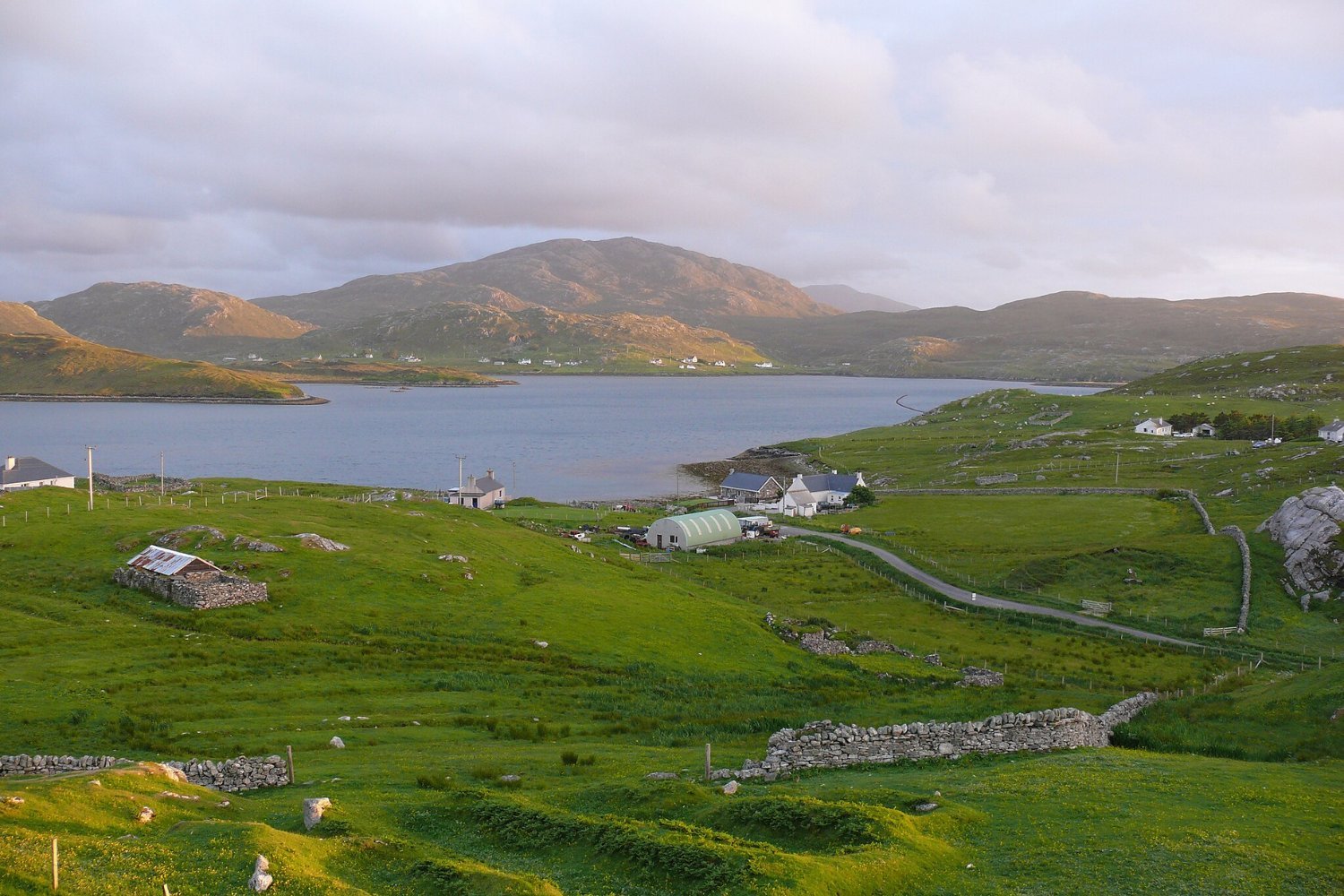 Hebridean Hum, Isle of Lewis, Scottish Hum, Mystery Noise, Low Frequency Sound, Hum Origin, Environmental Noise, Unexplained Phenomenon, The Hebridean Hum, Noise Disturbance, Marine Source, Otoacoustic Emissions, World Hum Map, Worldwide Hum, 50 Hz Signal
