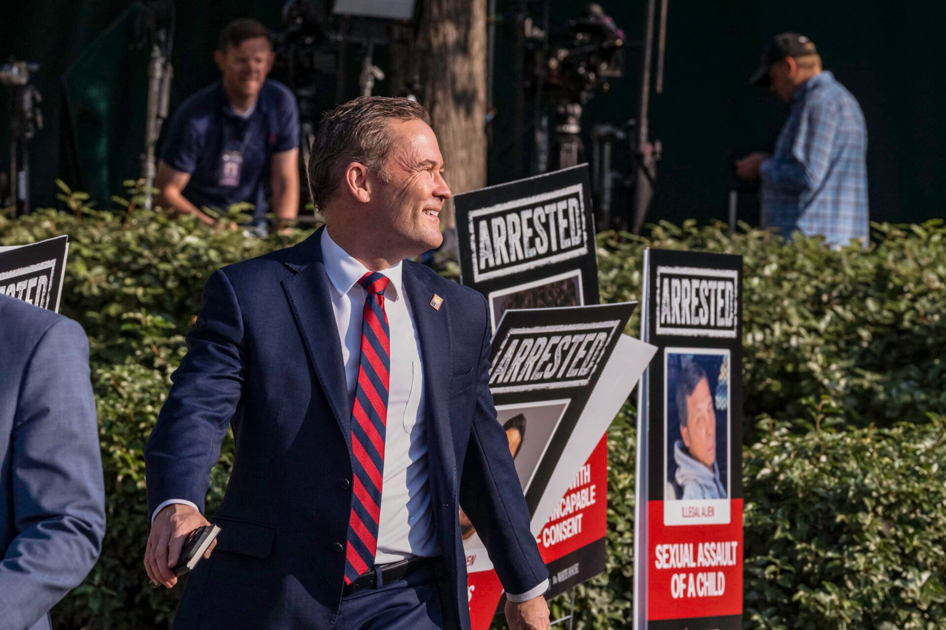 Mike Waltz, Signal app, Jeffrey Goldberg, The Atlantic, Donald Trump, national security advisor, Pete Hegseth, Yemen war plans, Marco Rubio, Steve Witkoff, White House, Reuters, Evelyn Hockstein, JD Vance, social media, government insider, foreign policy, U.S. ambassador to the U.N.
