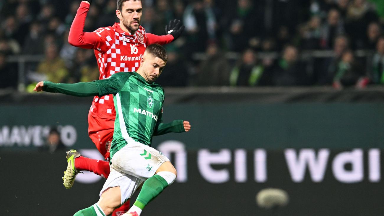 Stefan Bell, FSV Mainz 05, contract extension, Bundesliga, football, Niko Bungert, Bo Henriksen, Mainz 05, German football, Stefan Bell contract, Mainz 05 news, German soccer
