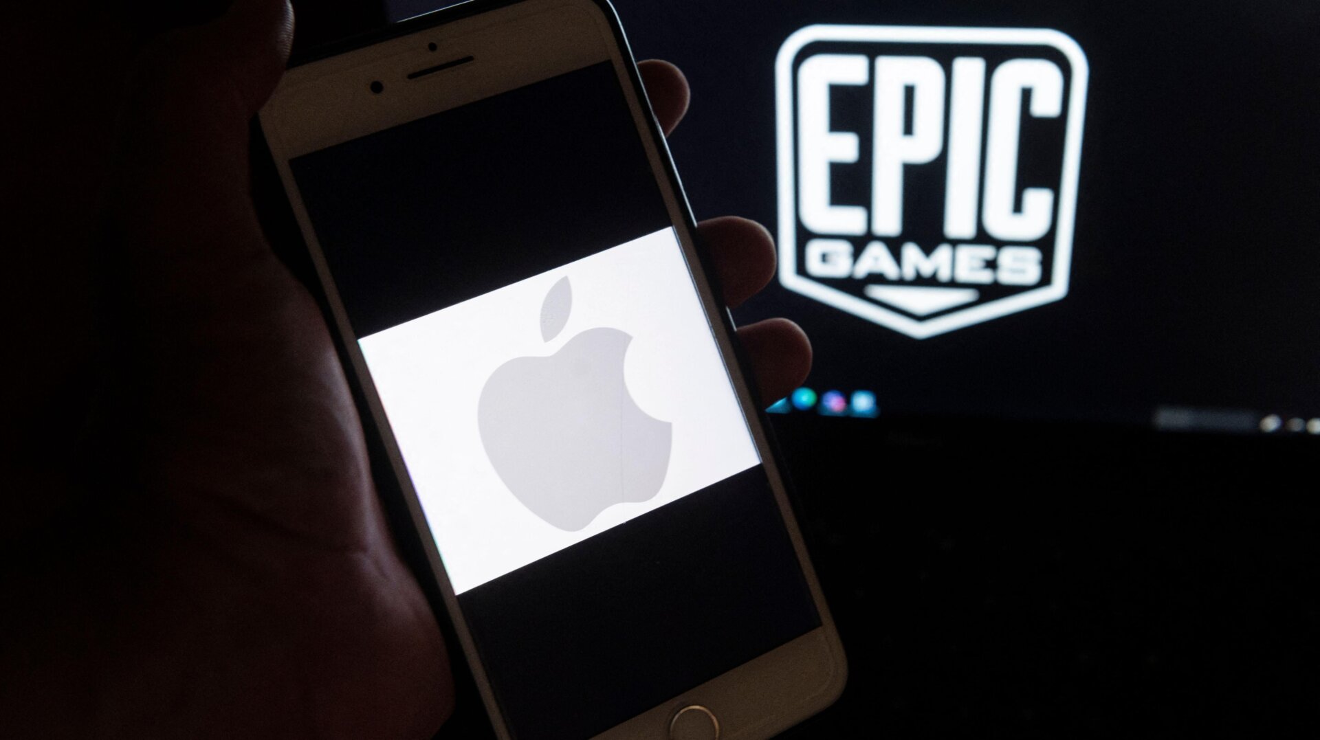Epic Games, Apple, Fortnite, antitrust lawsuit, App Store, in-app purchases, commission, Project Liberty, Yvonne Gonzalez Rogers, injunction, Tim Sweeney, Tim Cook, Alex Roman, criminal contempt, mobile gaming, alternative payment options, developer fees
