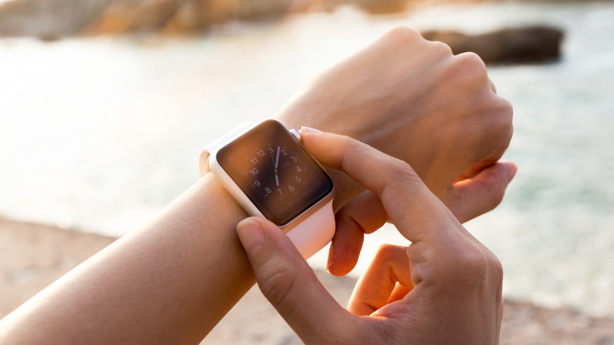 Apple Watch, Apple Watch Series 10, Apple Watch Ultra 2, Apple Watch SE, Apple Watch deals, Amazon, Walmart, sale, discount, smartwatch, fitness tracker, health monitoring, Prime membership, Apple Fitness+, cellular, ECG, heart rate, sleep apnea, workout app, Apple, iPhone, iPad, MacBook Air, Mac Studio

