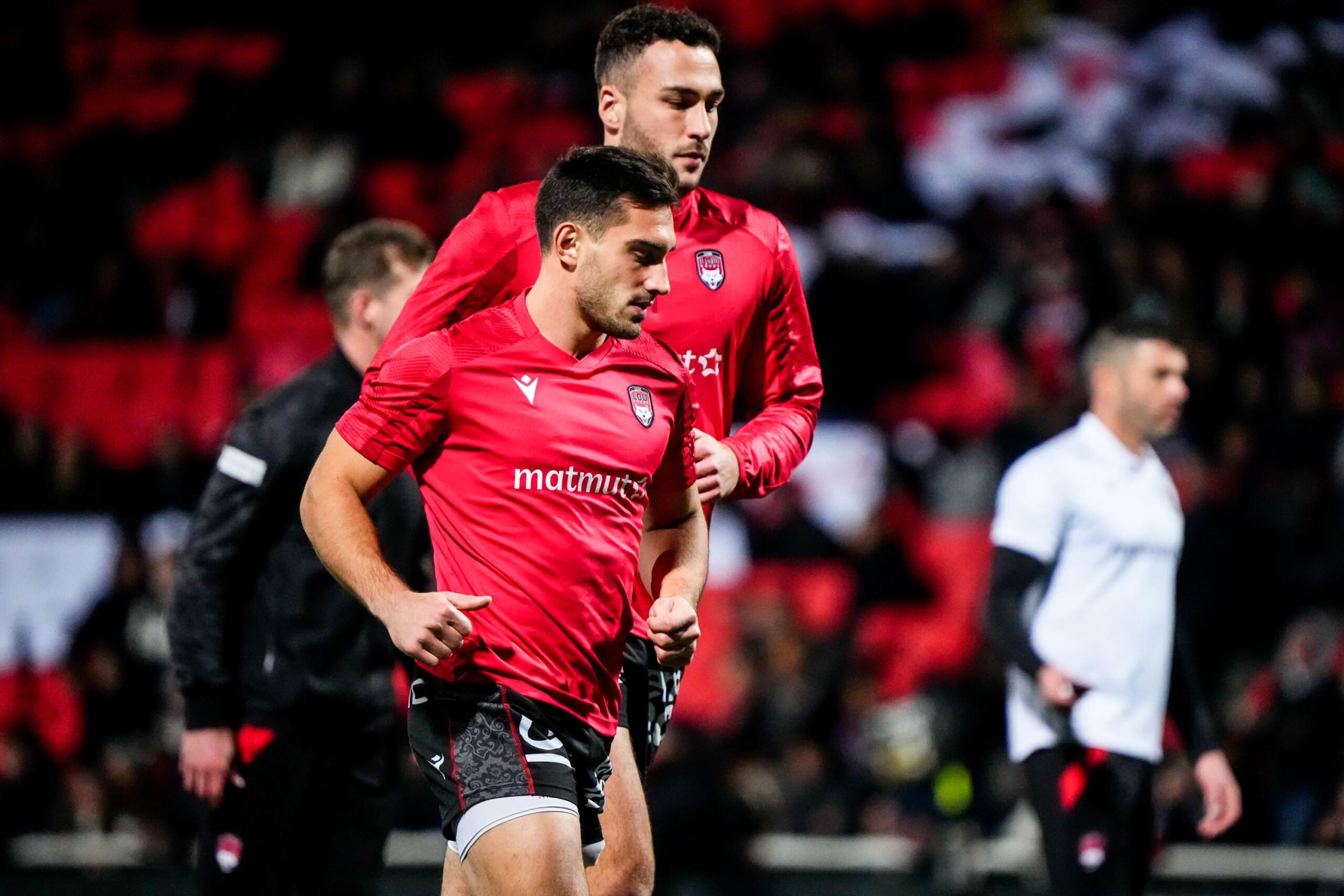 Challenge Cup, LOU, Racing 92, Lyon, Gerland, rugby, demi-finale, Davit Niniashvili, Baptiste Couilloud, Léo Berdeu, Théo Millet, Semi Radradra, Josiah Maraku, Patrice Collazo, Owen Farrell, Gaël Fickou, Dan Lancaster, Josua Tuisova, Cameron Woki, Jordan Joseph, team composition, rugby union
